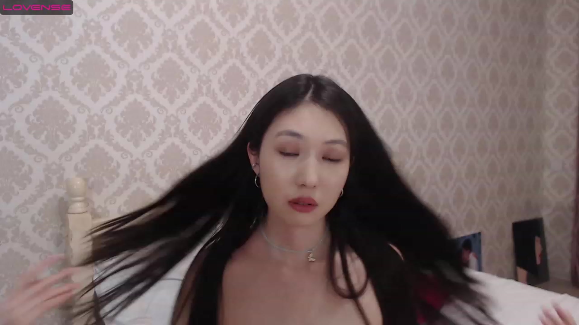 Gallery image thumbnail from blackfoxi's myfreecams stream on, 01/30/2023, 12:41 image 13 of 20