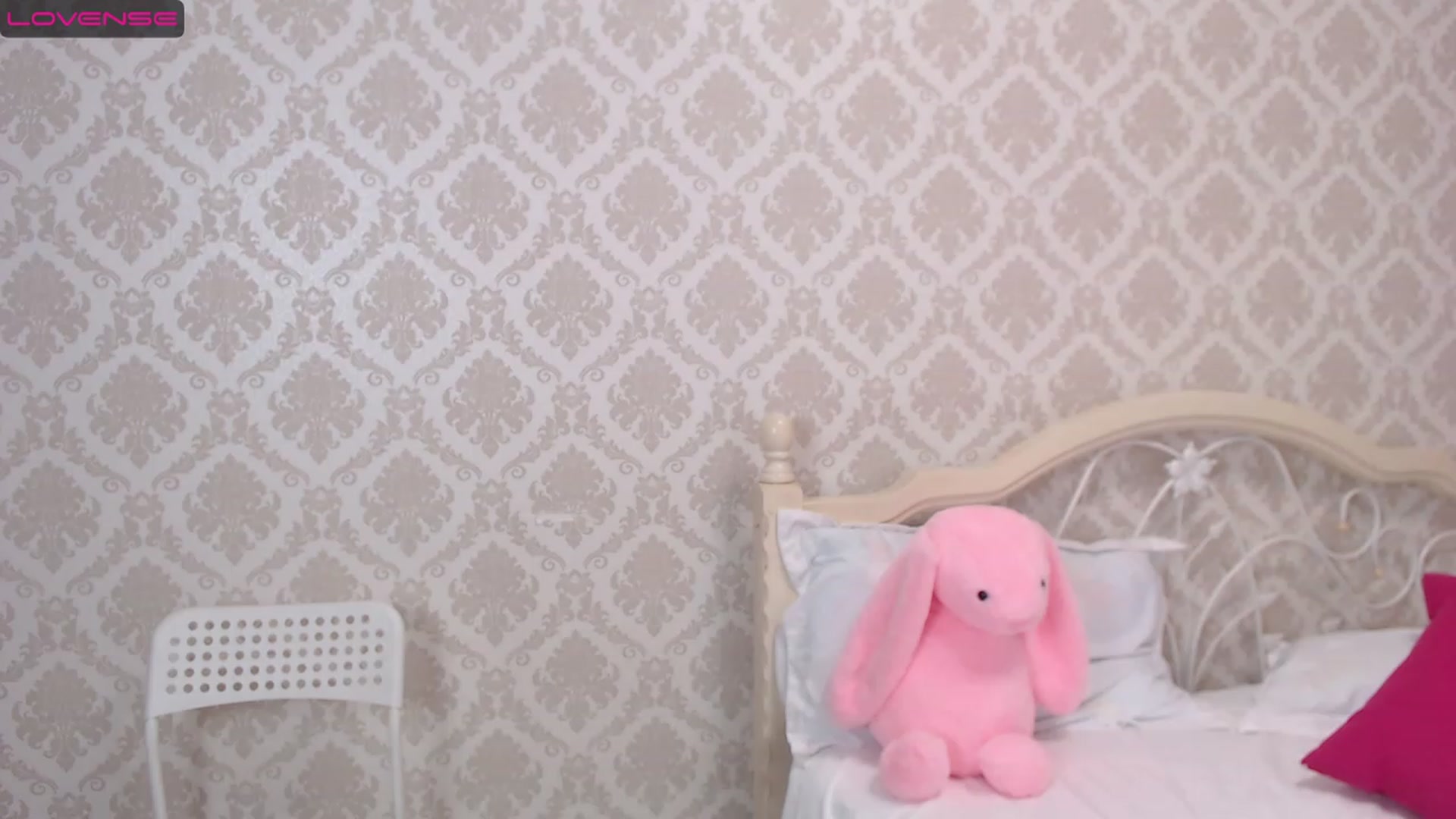 Gallery image thumbnail from blackfoxi's myfreecams stream on, 02/04/2023, 11:56 image 14 of 20