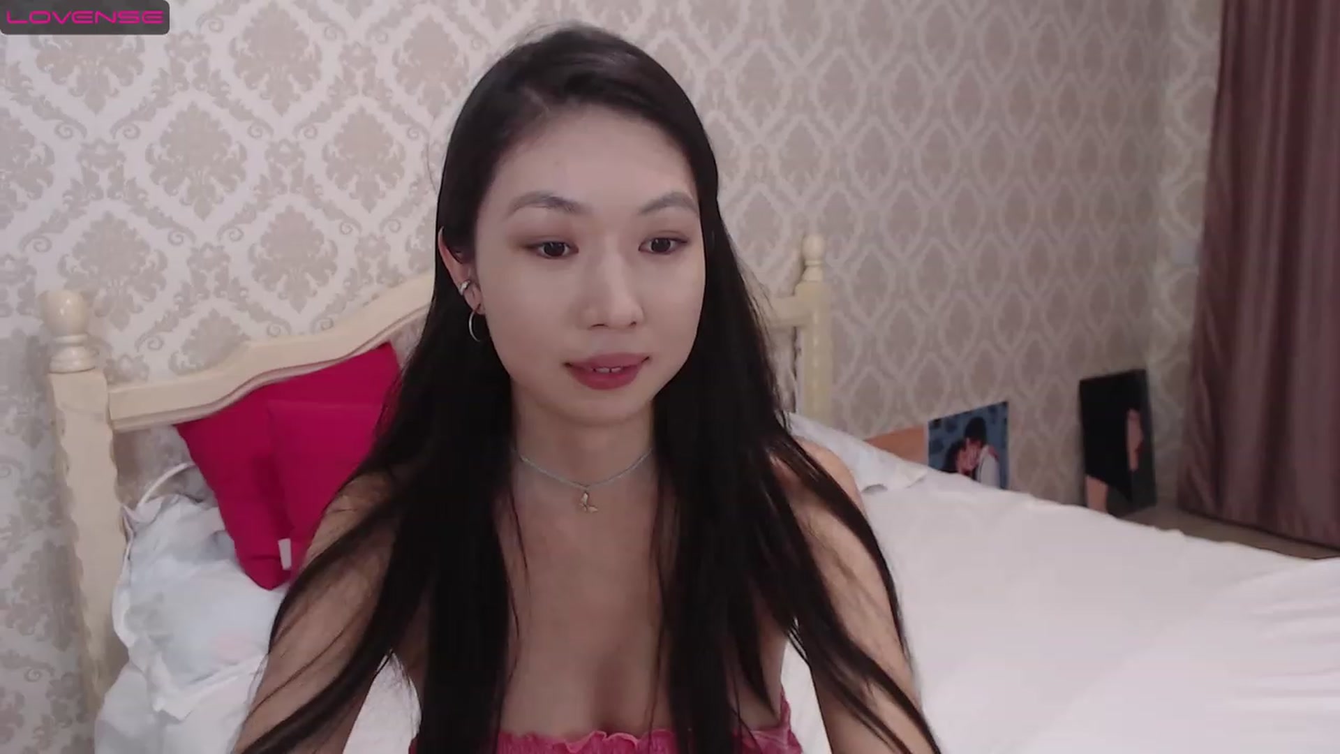 Gallery image thumbnail from blackfoxi's myfreecams stream on, 02/05/2023, 12:35 image 12 of 20