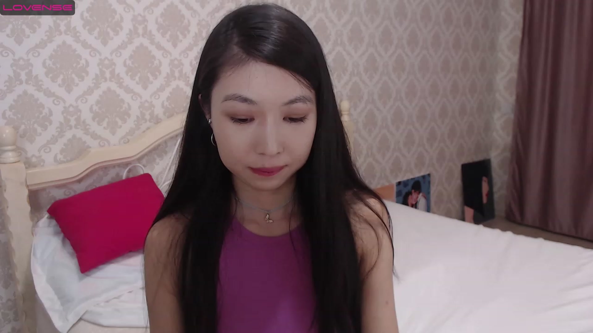 Gallery image thumbnail from blackfoxi's myfreecams stream on, 02/06/2023, 12:37 image 20 of 20
