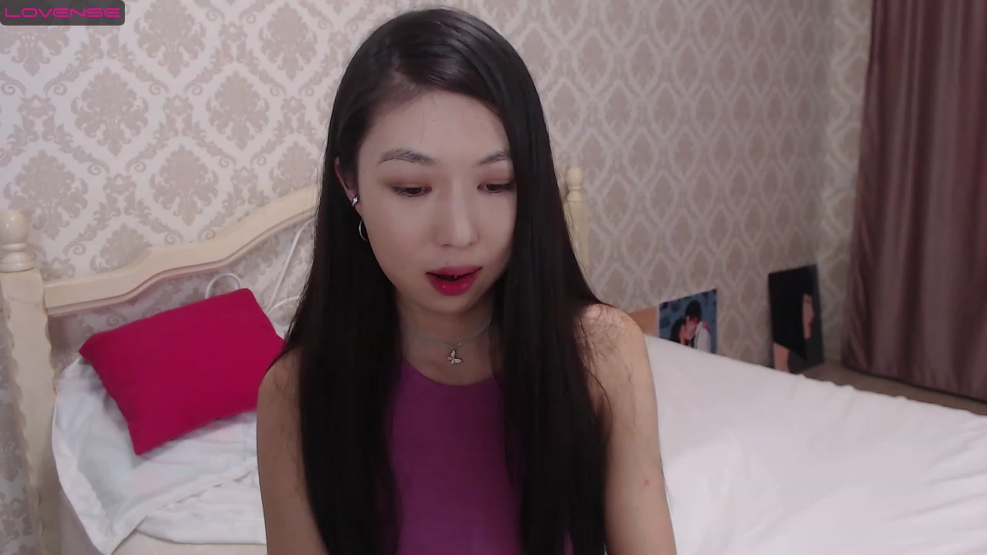 Gallery image thumbnail from blackfoxi's myfreecams stream on, 02/06/2023, 12:37 image 17 of 20