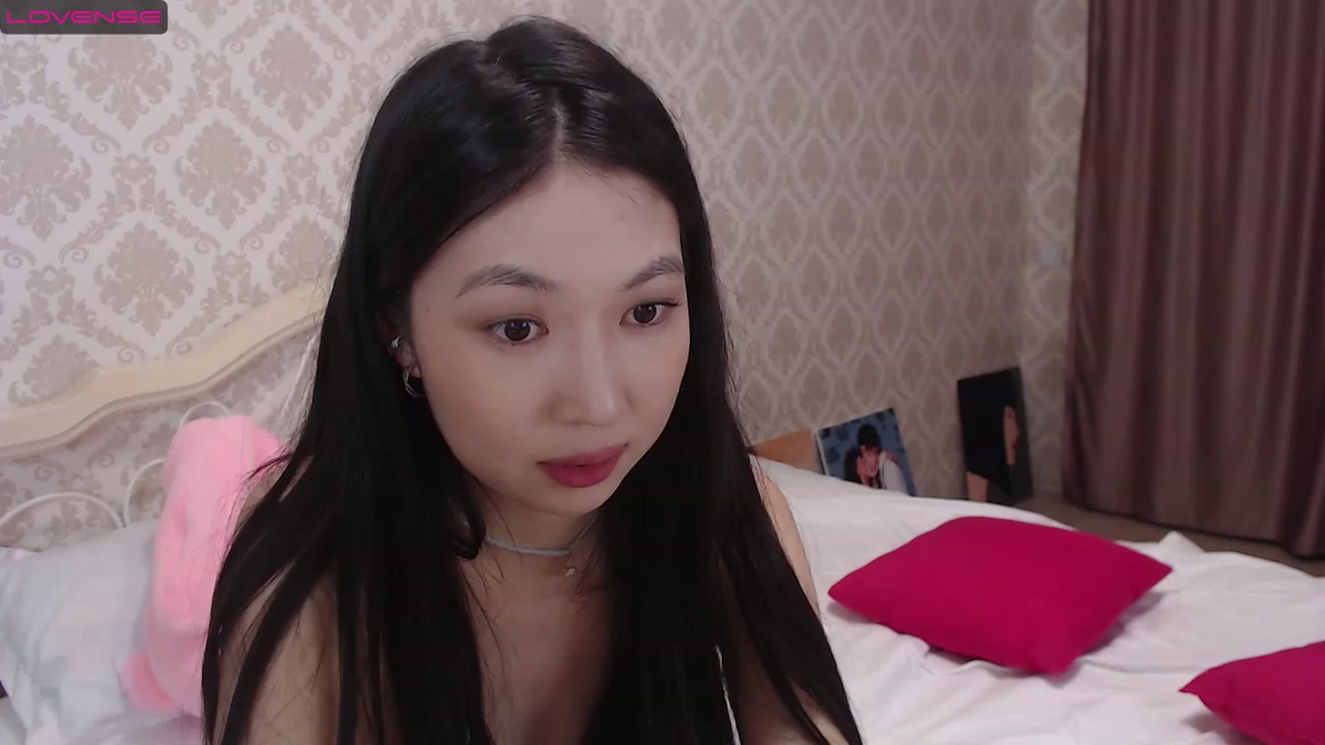 Gallery image thumbnail from blackfoxi's myfreecams stream on, 02/09/2023, 13:51 image 7 of 20