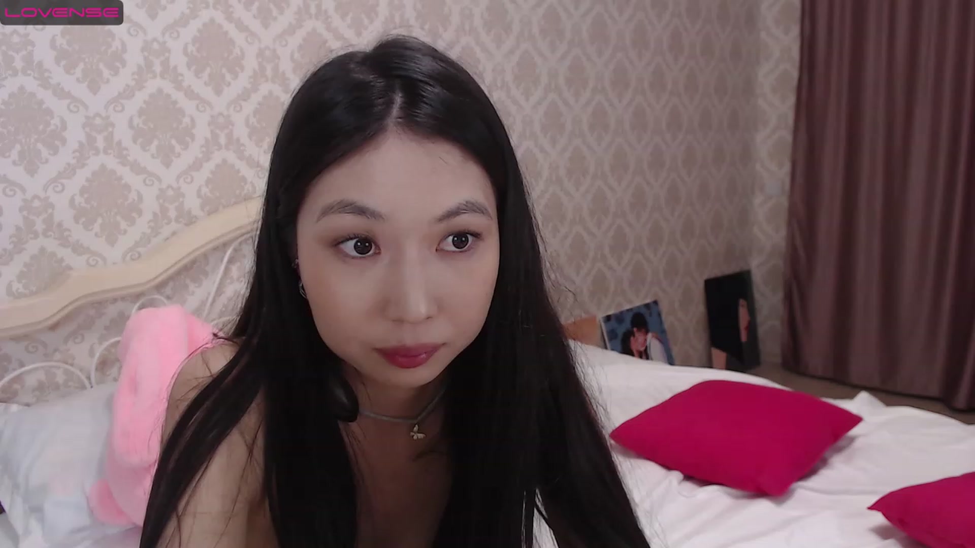 Gallery image thumbnail from blackfoxi's myfreecams stream on, 02/09/2023, 13:51 image 13 of 20