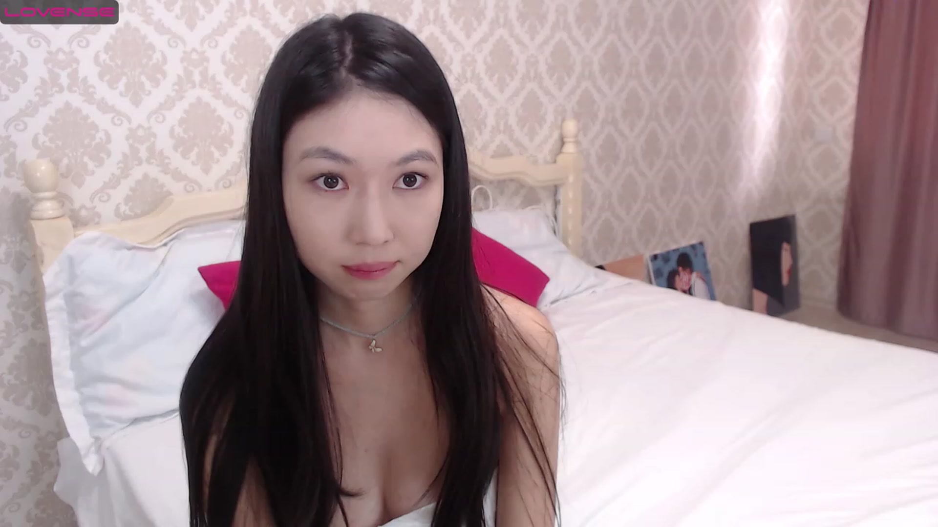 Gallery image thumbnail from blackfoxi's myfreecams stream on, 02/13/2023, 09:17 image 16 of 20
