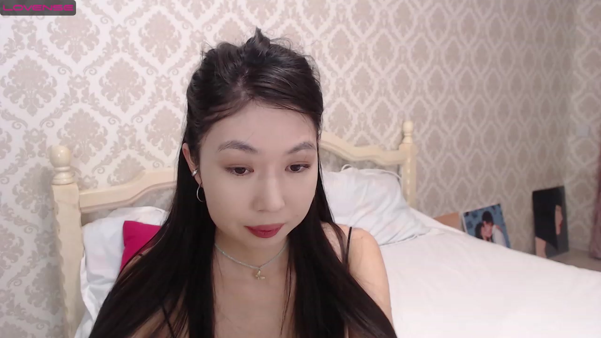 Gallery image thumbnail from blackfoxi's myfreecams stream on, 02/15/2023, 13:11 image 11 of 20