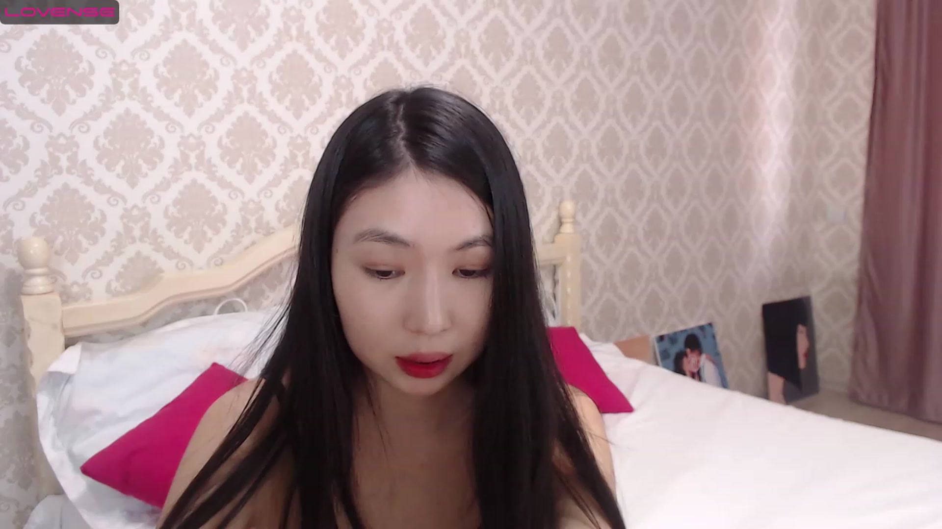Gallery image thumbnail from blackfoxi's myfreecams stream on, 02/17/2023, 09:43 image 5 of 20