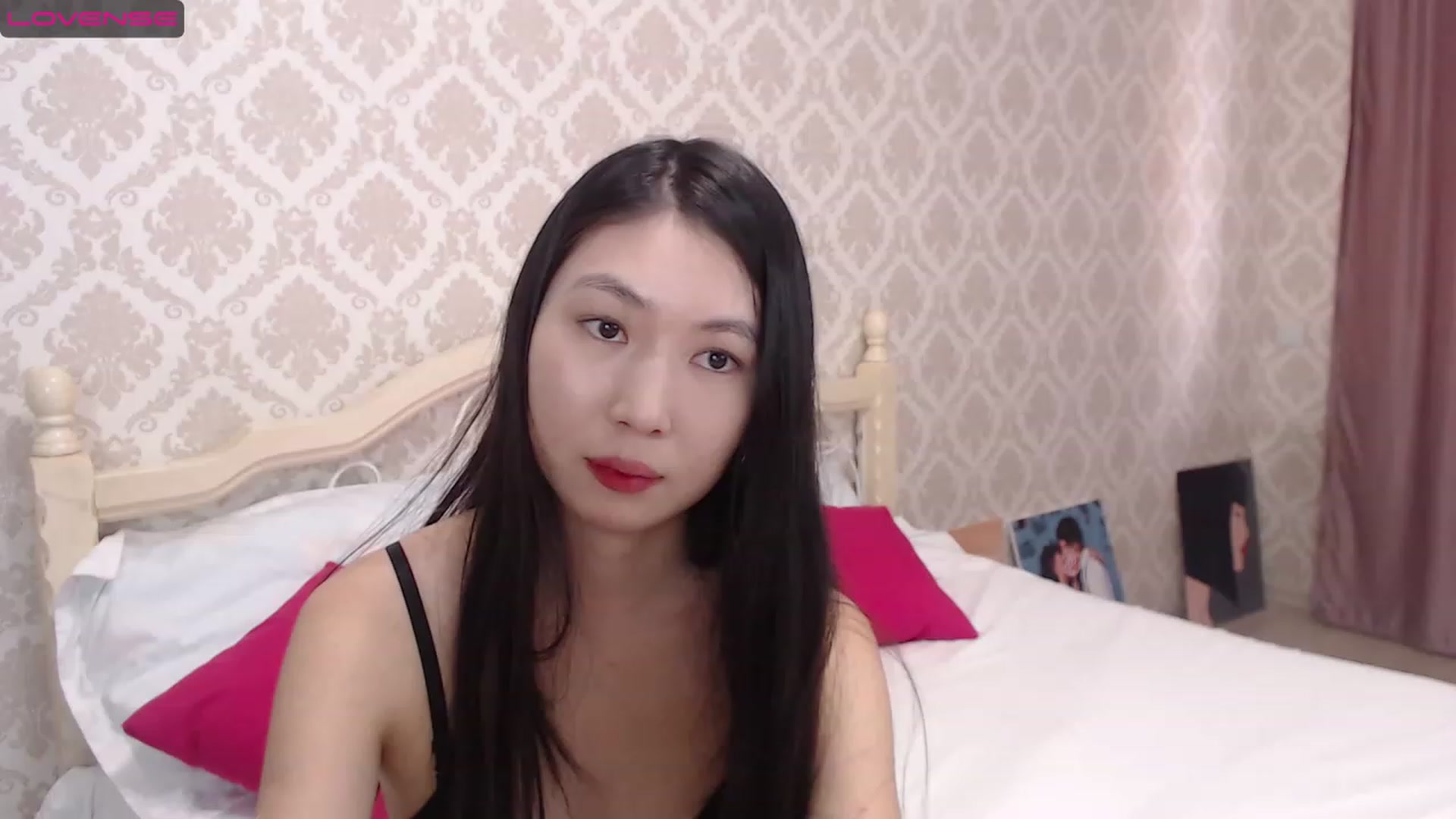 Gallery image thumbnail from blackfoxi's myfreecams stream on, 02/17/2023, 09:43 image 7 of 20