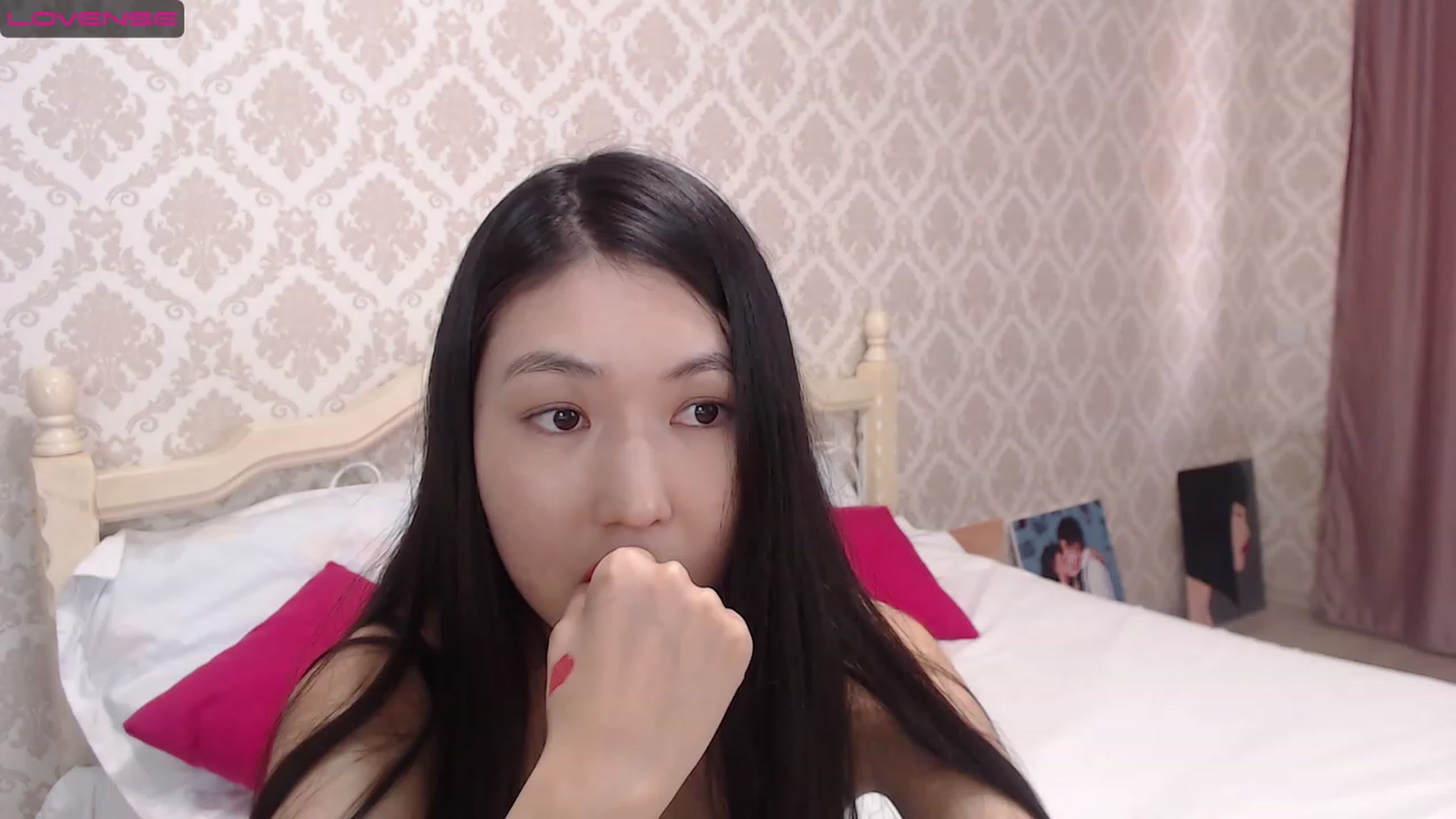 Gallery image thumbnail from blackfoxi's myfreecams stream on, 02/17/2023, 09:43 image 8 of 20