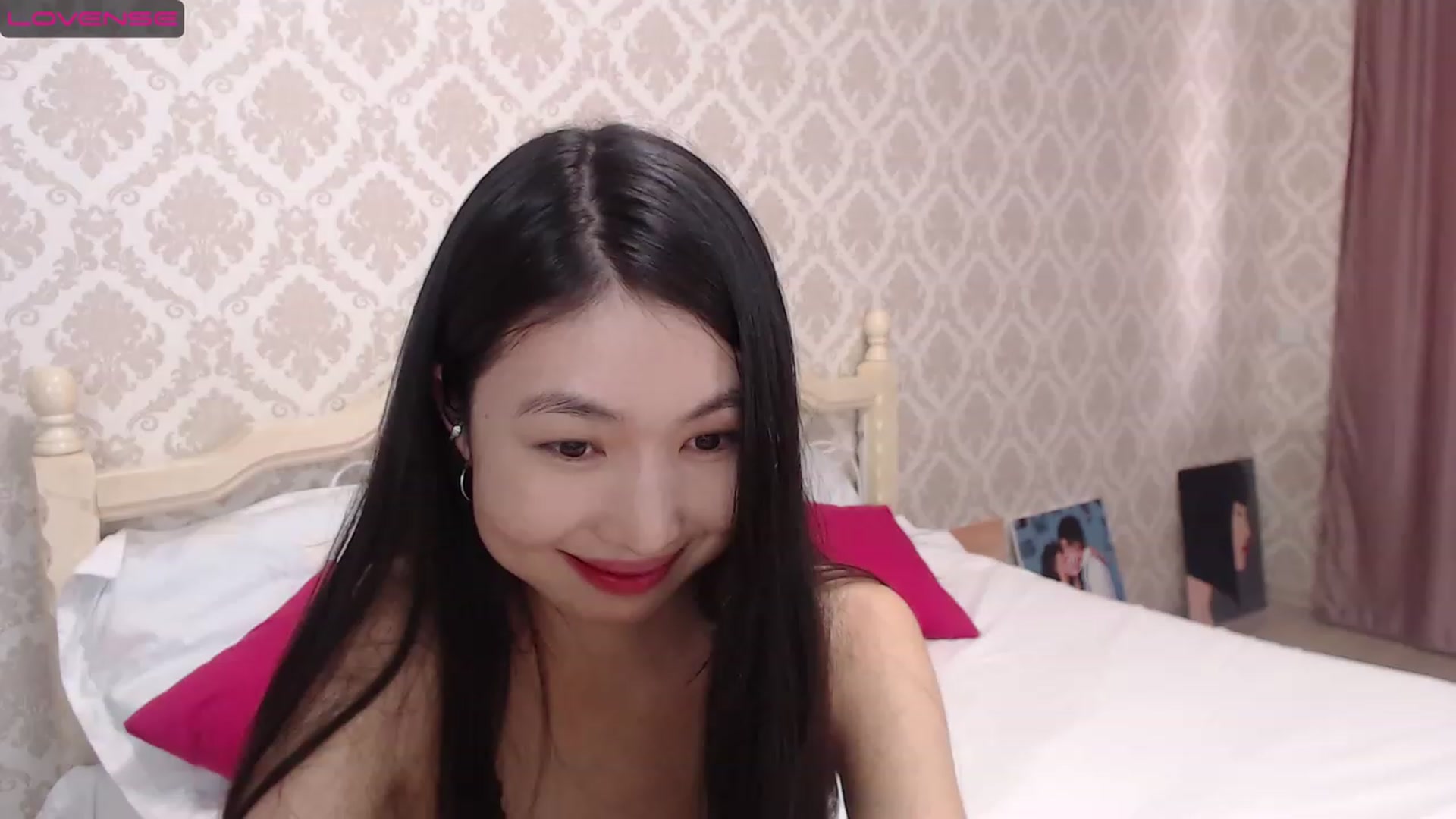 Gallery image thumbnail from blackfoxi's myfreecams stream on, 02/17/2023, 09:43 image 18 of 20