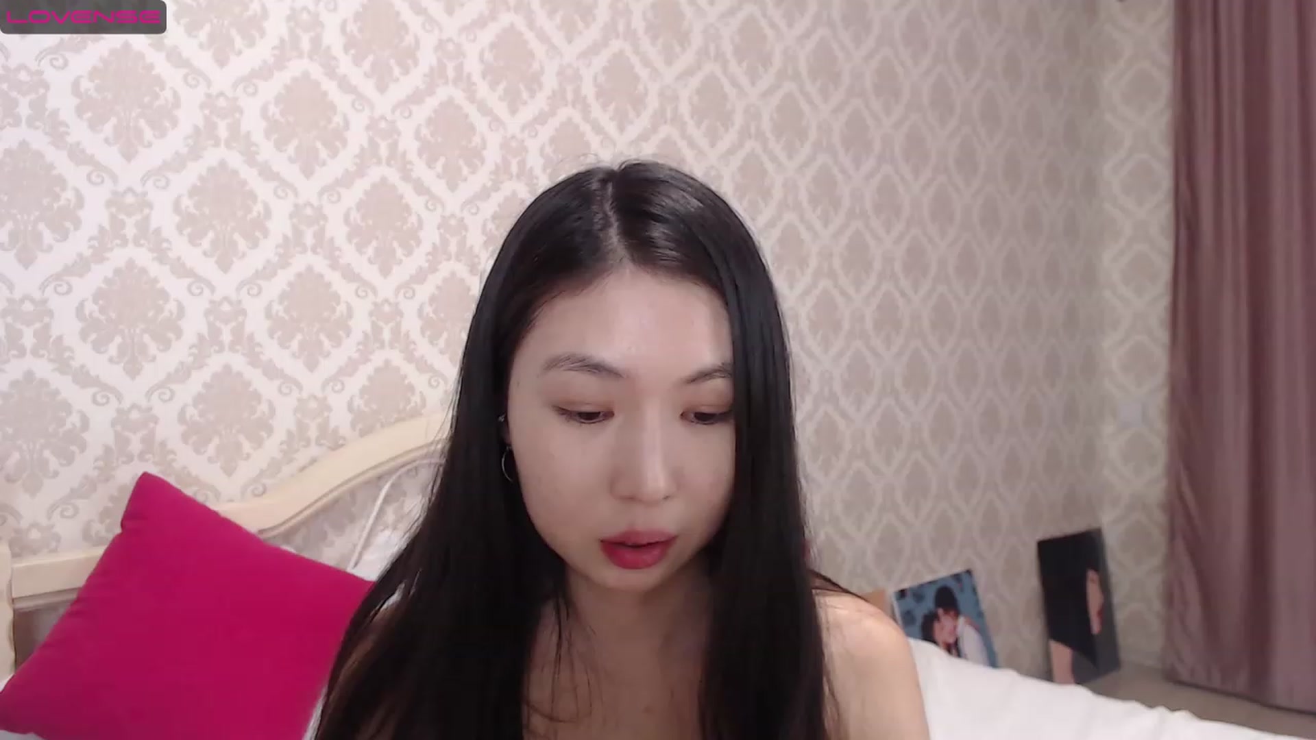 Gallery image thumbnail from blackfoxi's myfreecams stream on, 02/17/2023, 13:51 image 19 of 20