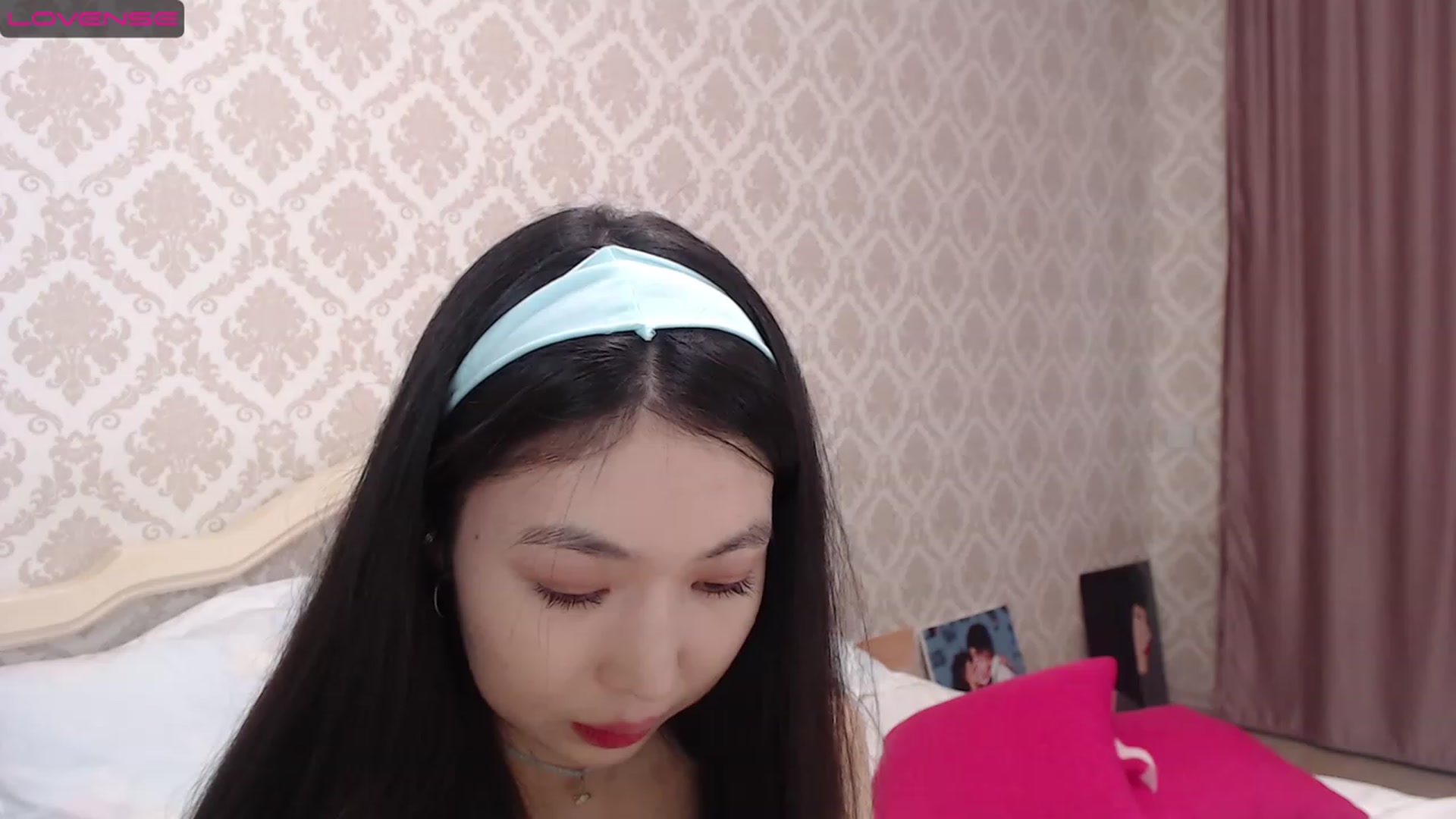 Gallery image thumbnail from blackfoxi's myfreecams stream on, 02/18/2023, 11:32 image 19 of 20