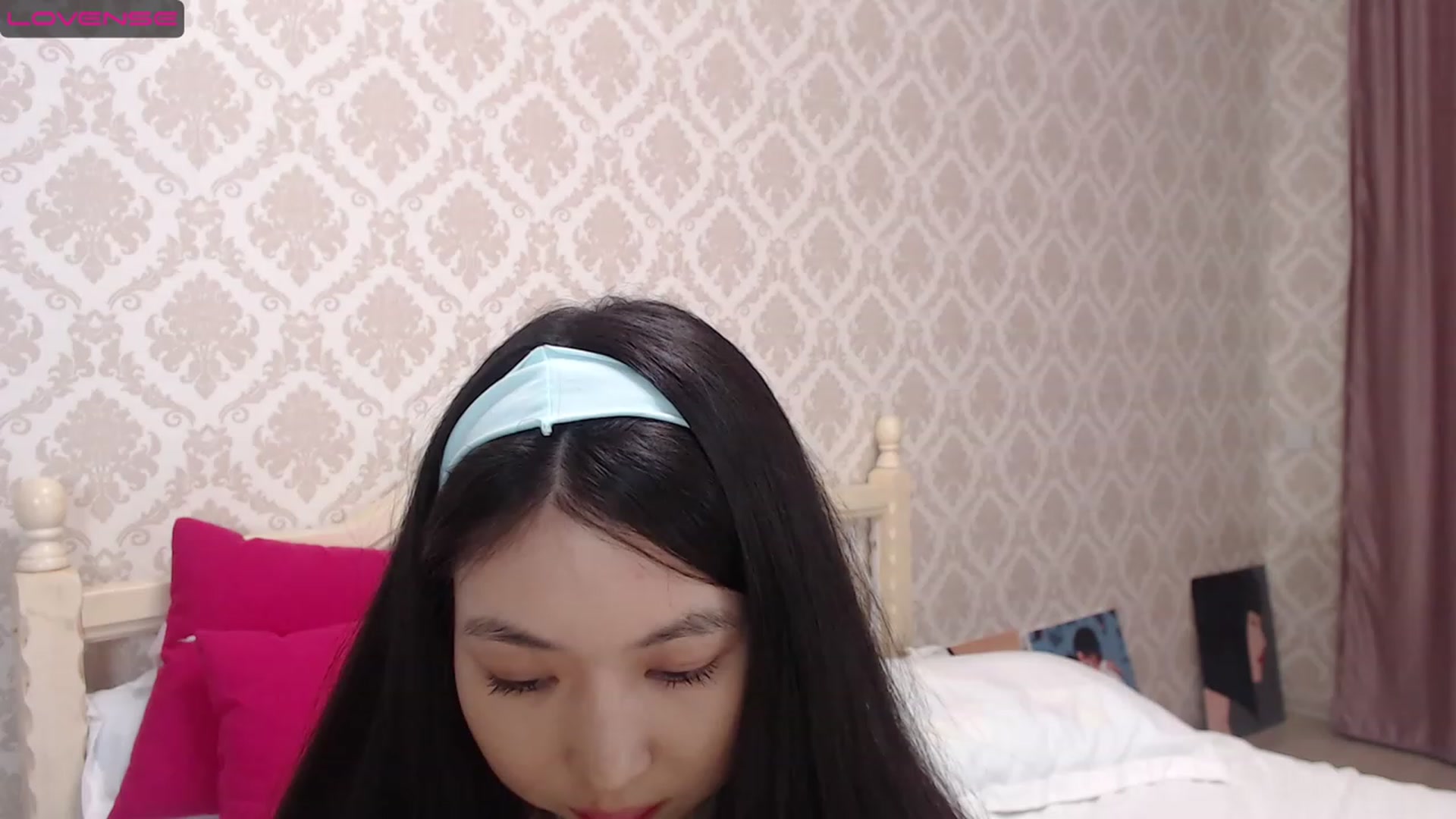 Gallery image thumbnail from blackfoxi's myfreecams stream on, 02/18/2023, 13:23 image 19 of 20