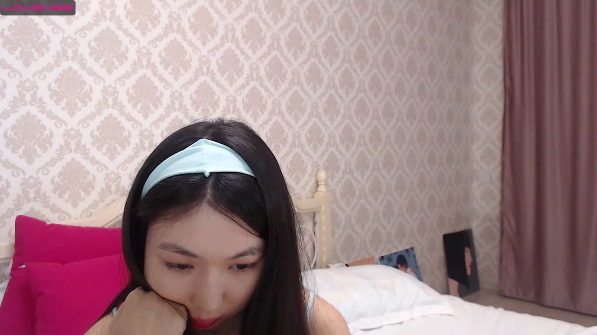 Gallery image thumbnail from blackfoxi's myfreecams stream on, 02/18/2023, 13:23 image 2 of 20