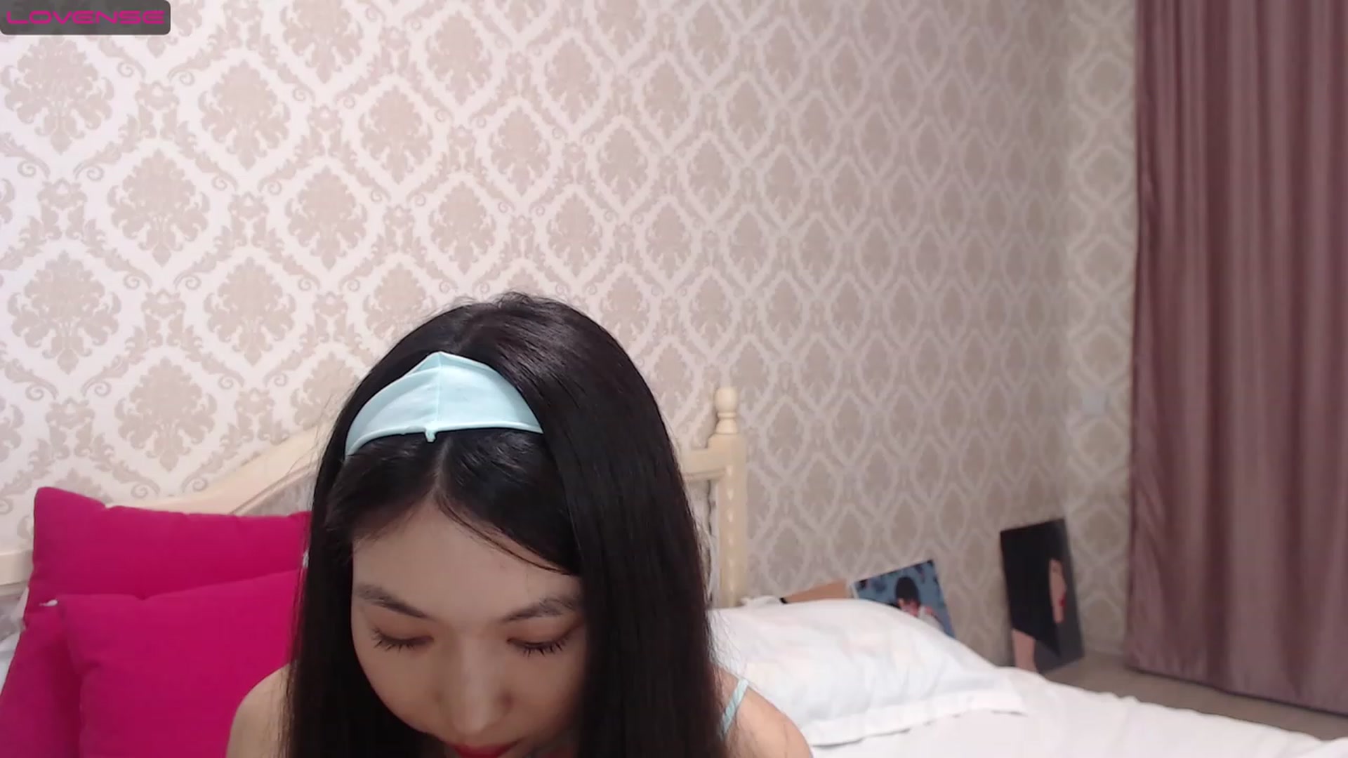 Gallery image thumbnail from blackfoxi's myfreecams stream on, 02/18/2023, 13:23 image 11 of 20