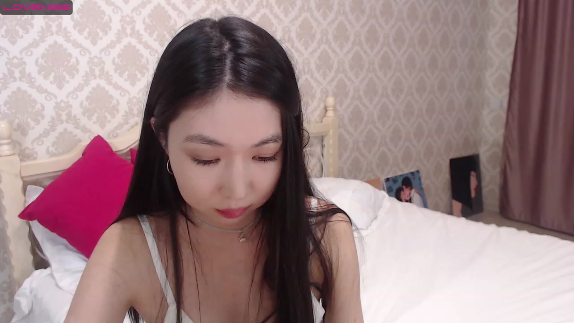 Gallery image thumbnail from blackfoxi's myfreecams stream on, 02/20/2023, 13:39 image 5 of 20