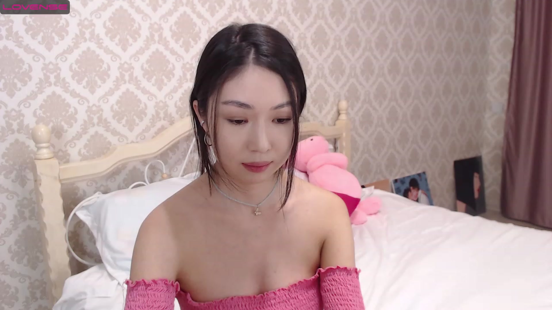 Gallery image thumbnail from blackfoxi's myfreecams stream on, 02/23/2023, 13:10 image 14 of 20
