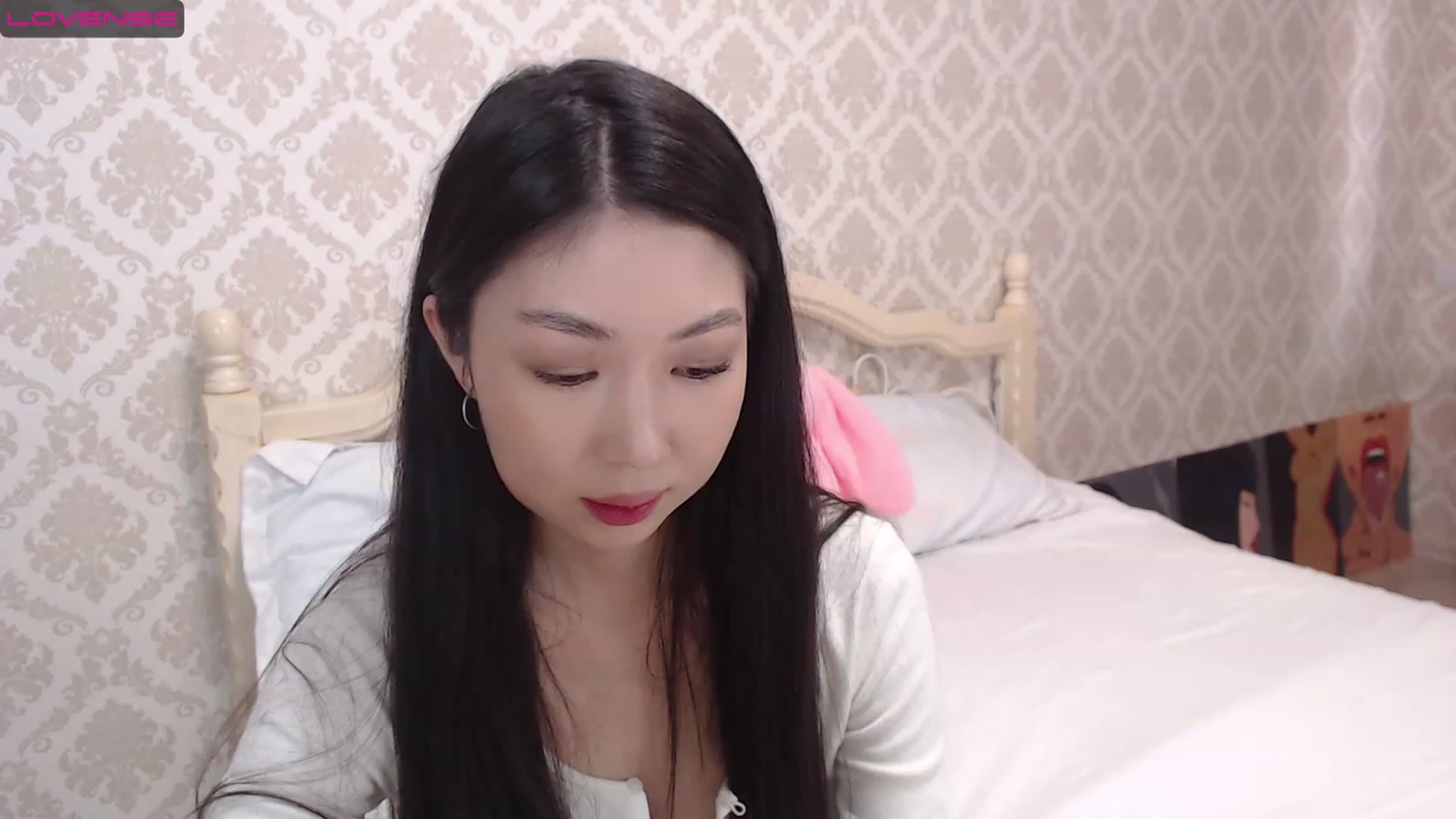 Gallery image thumbnail from blackfoxi's myfreecams stream on, 03/08/2023, 09:24 image 10 of 20