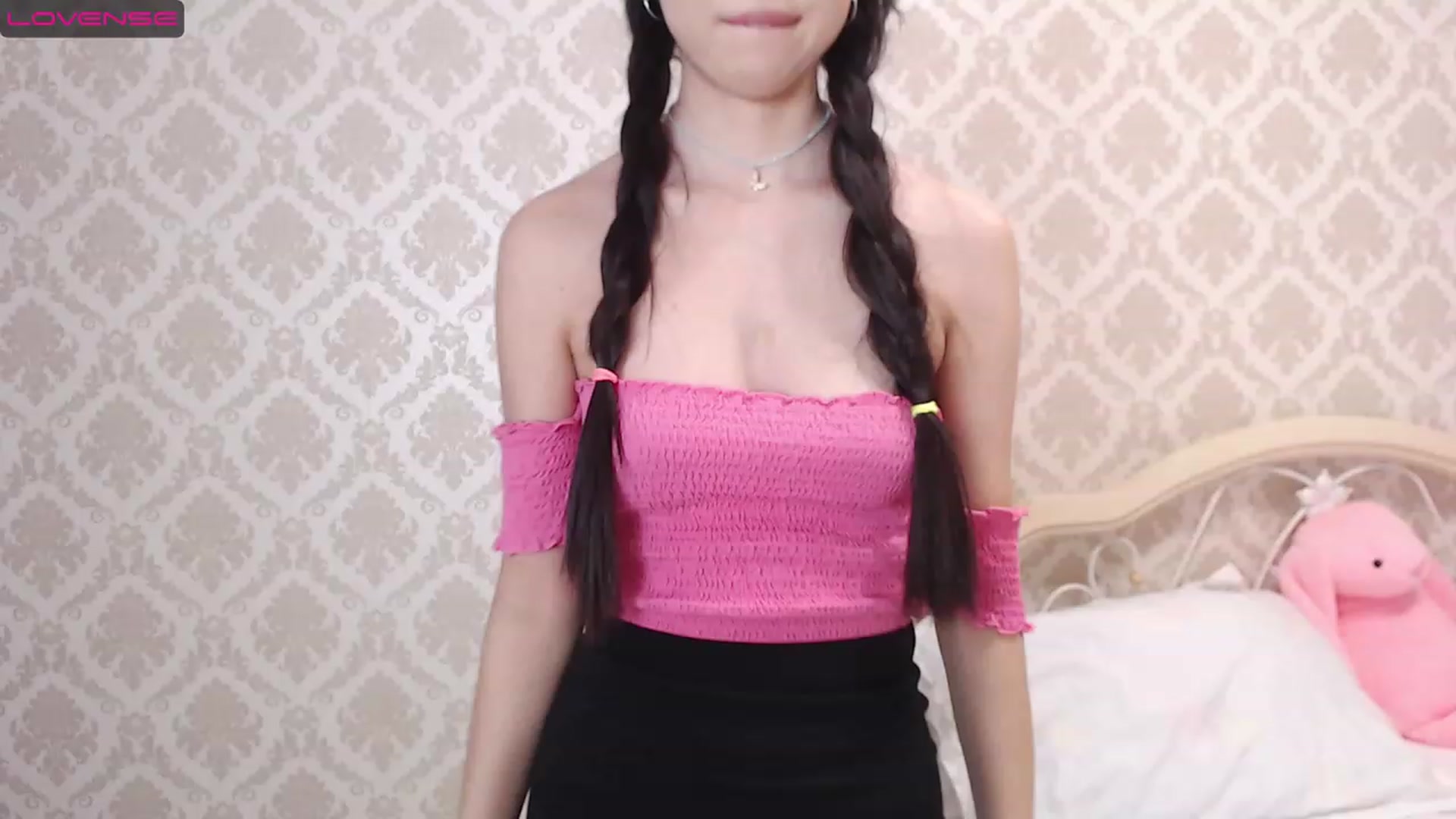 Gallery image thumbnail from blackfoxi's myfreecams stream on, 03/20/2023, 12:06 image 7 of 20