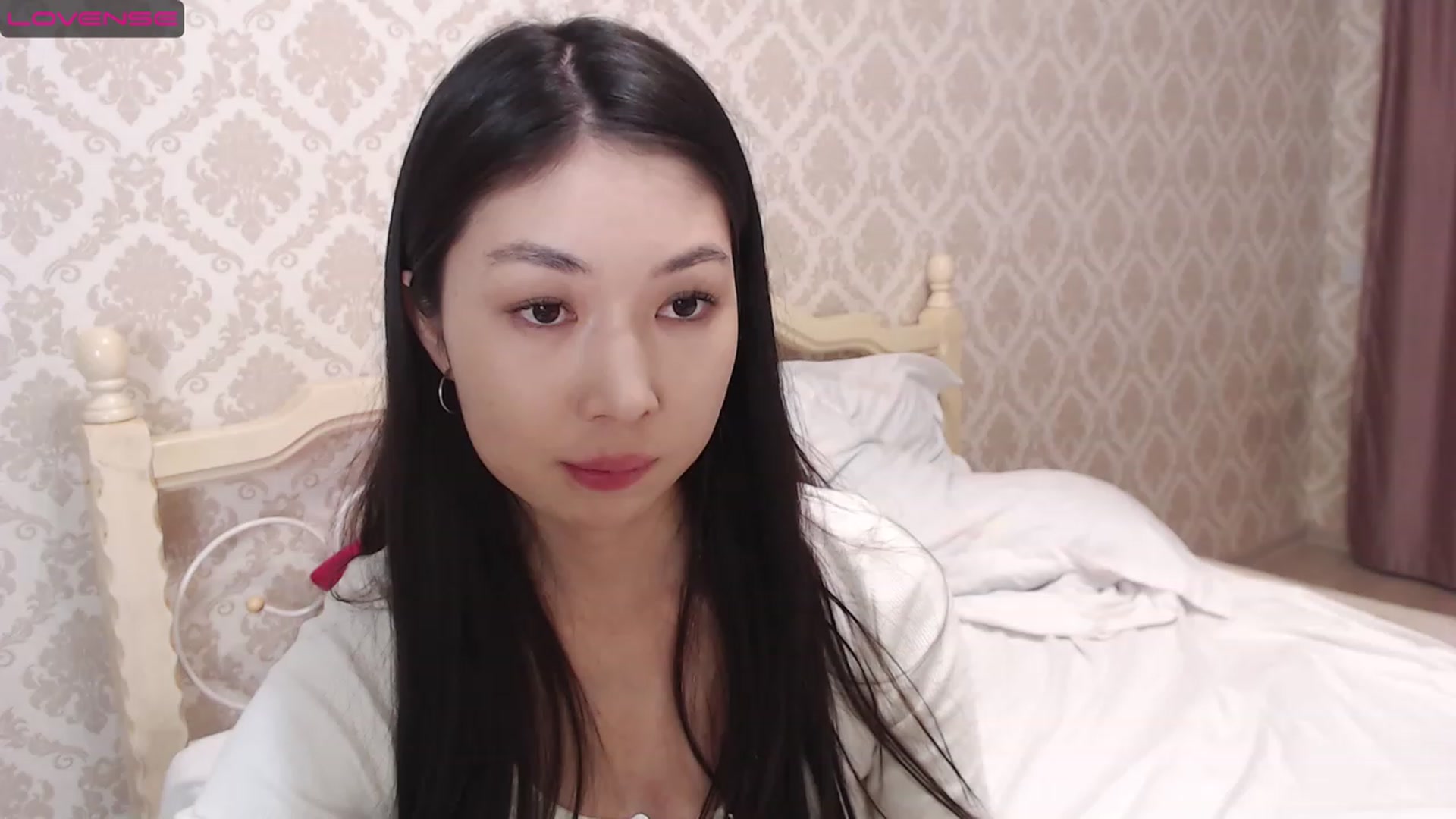 Gallery image thumbnail from blackfoxi's myfreecams stream on, 03/22/2023, 13:24 image 18 of 20