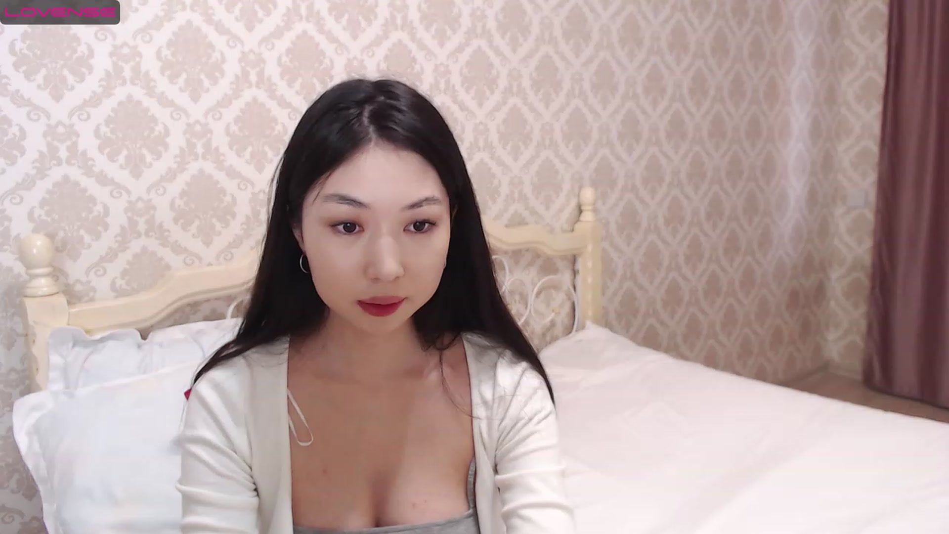 Gallery image thumbnail from blackfoxi's myfreecams stream on, 03/30/2023, 12:48 image 1 of 20