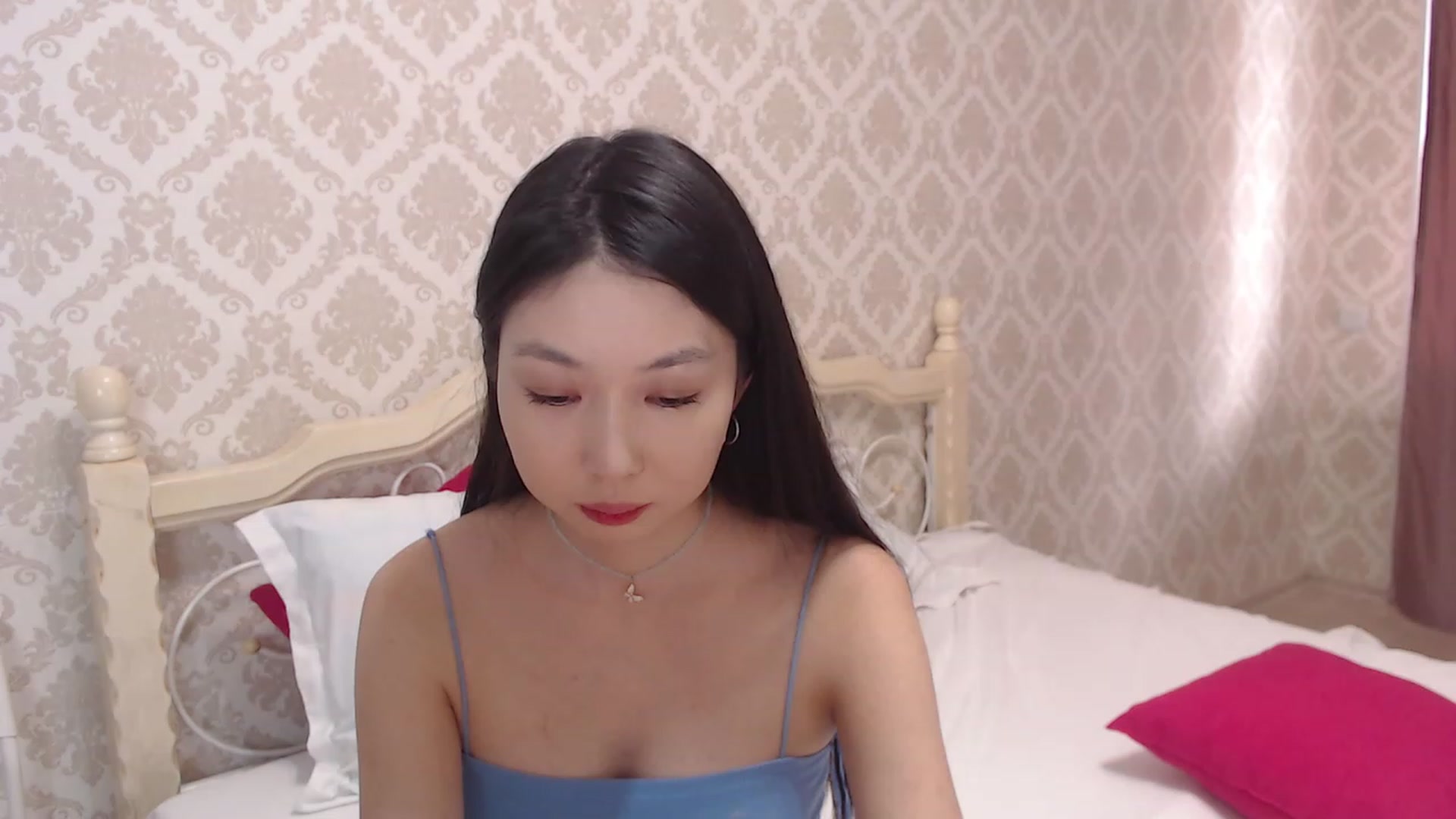 Gallery image thumbnail from blackfoxi's myfreecams stream on, 04/20/2023, 11:55 image 13 of 20