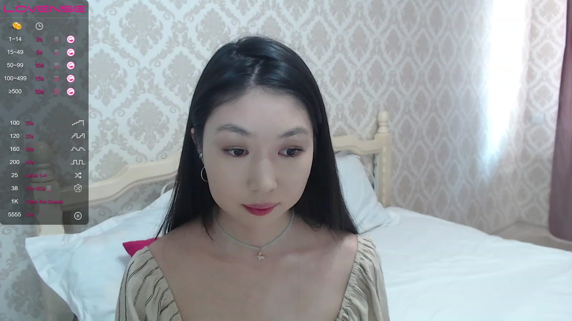 Gallery image thumbnail from blackfoxi's myfreecams stream on, 04/26/2023, 10:27 image 12 of 20