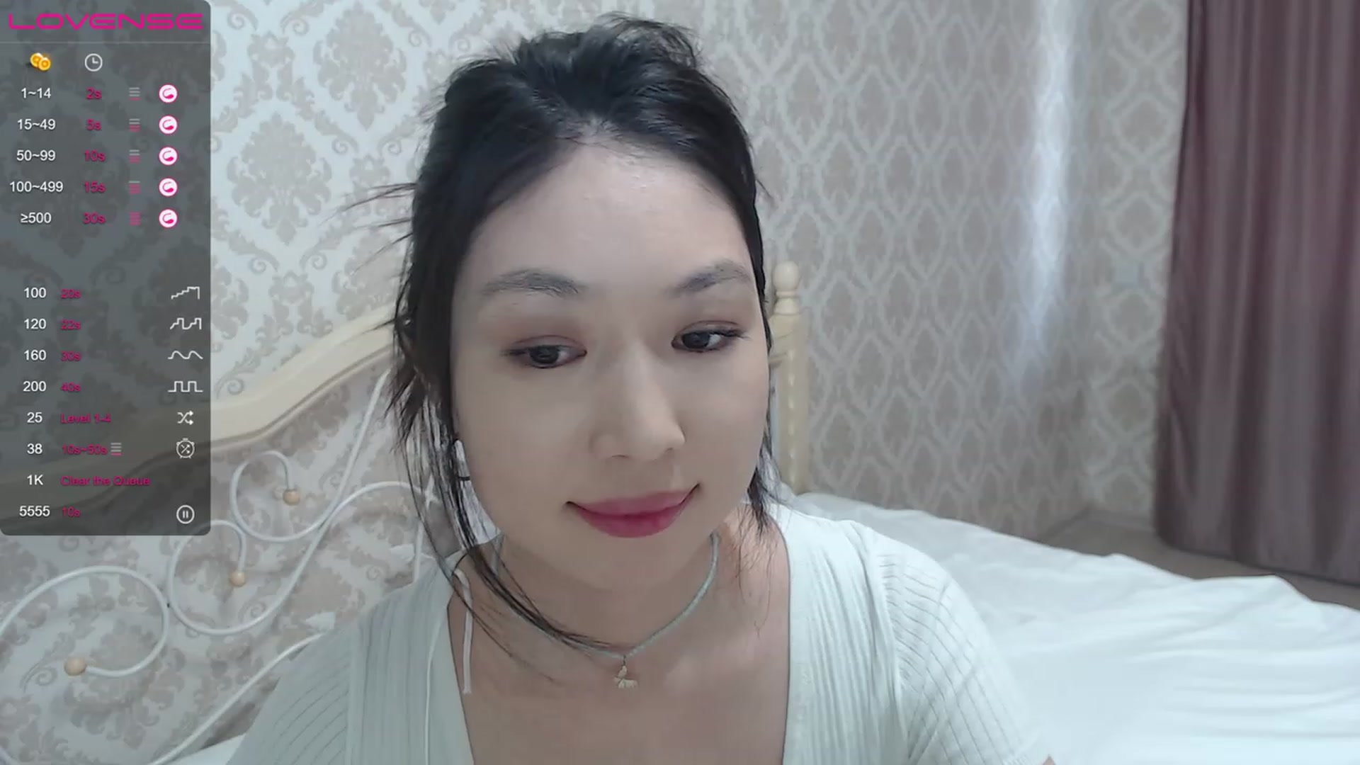 Gallery image thumbnail from blackfoxi's myfreecams stream on, 04/26/2023, 12:47 image 15 of 20