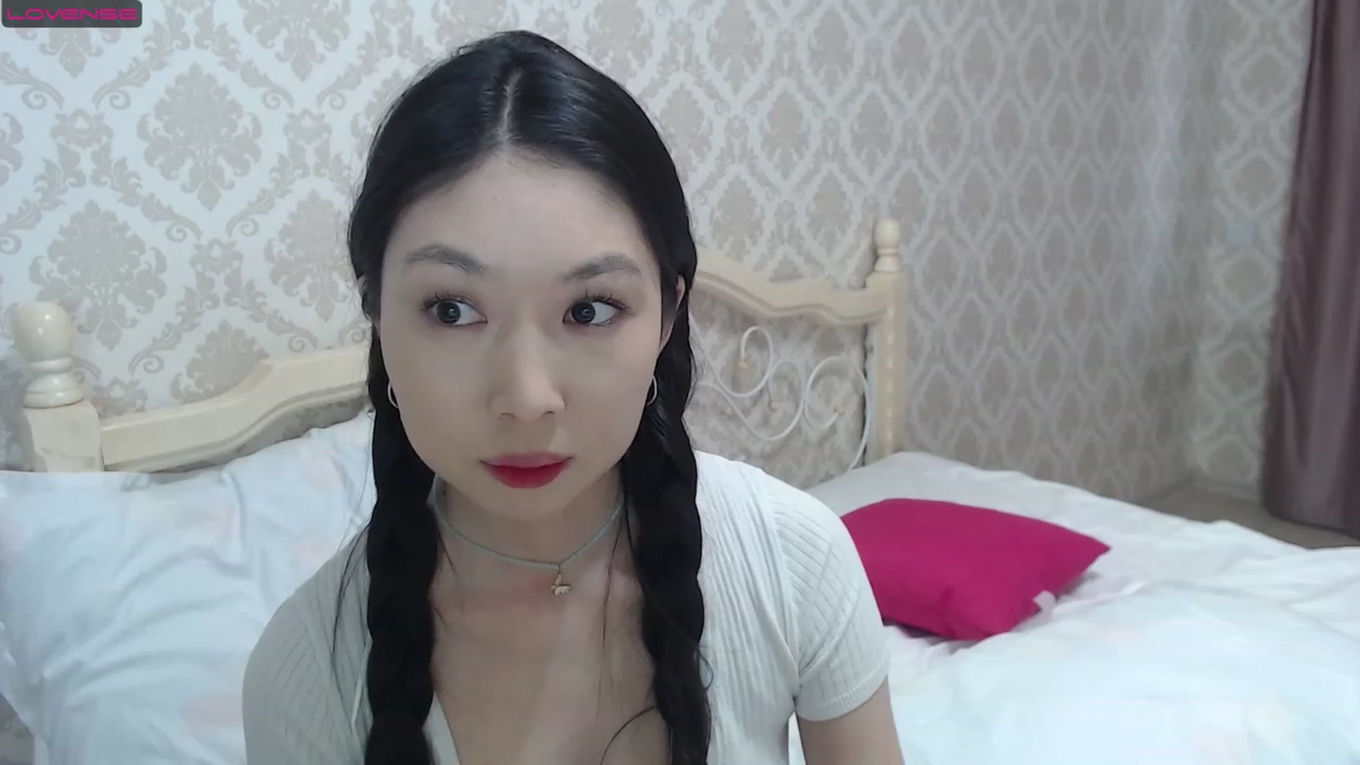 Gallery image thumbnail from blackfoxi's myfreecams stream on, 04/26/2023, 13:53 image 6 of 20
