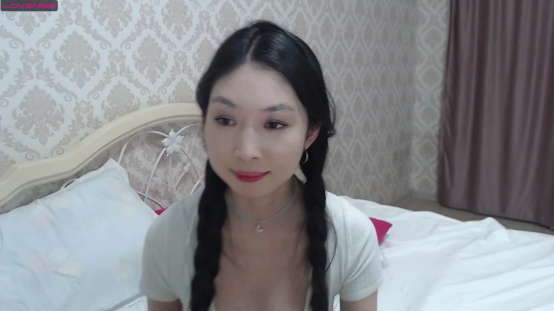 Gallery image thumbnail from blackfoxi's myfreecams stream on, 04/26/2023, 14:07 image 17 of 20