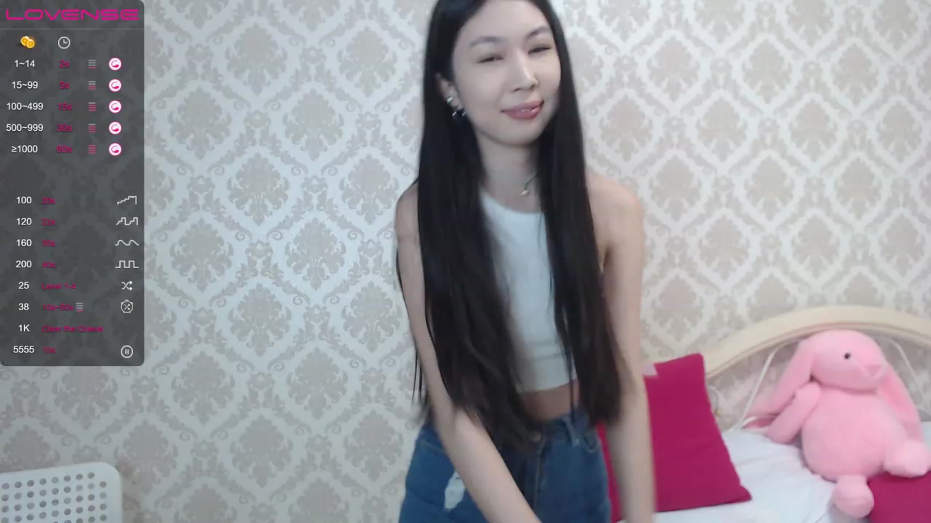 Gallery image thumbnail from blackfoxi's myfreecams stream on, 04/28/2023, 10:10 image 10 of 20