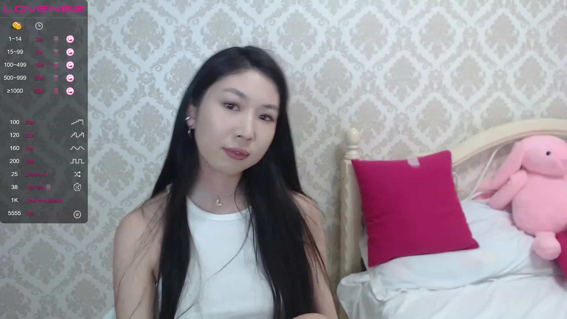Gallery image thumbnail from blackfoxi's myfreecams stream on, 04/28/2023, 10:10 image 16 of 20