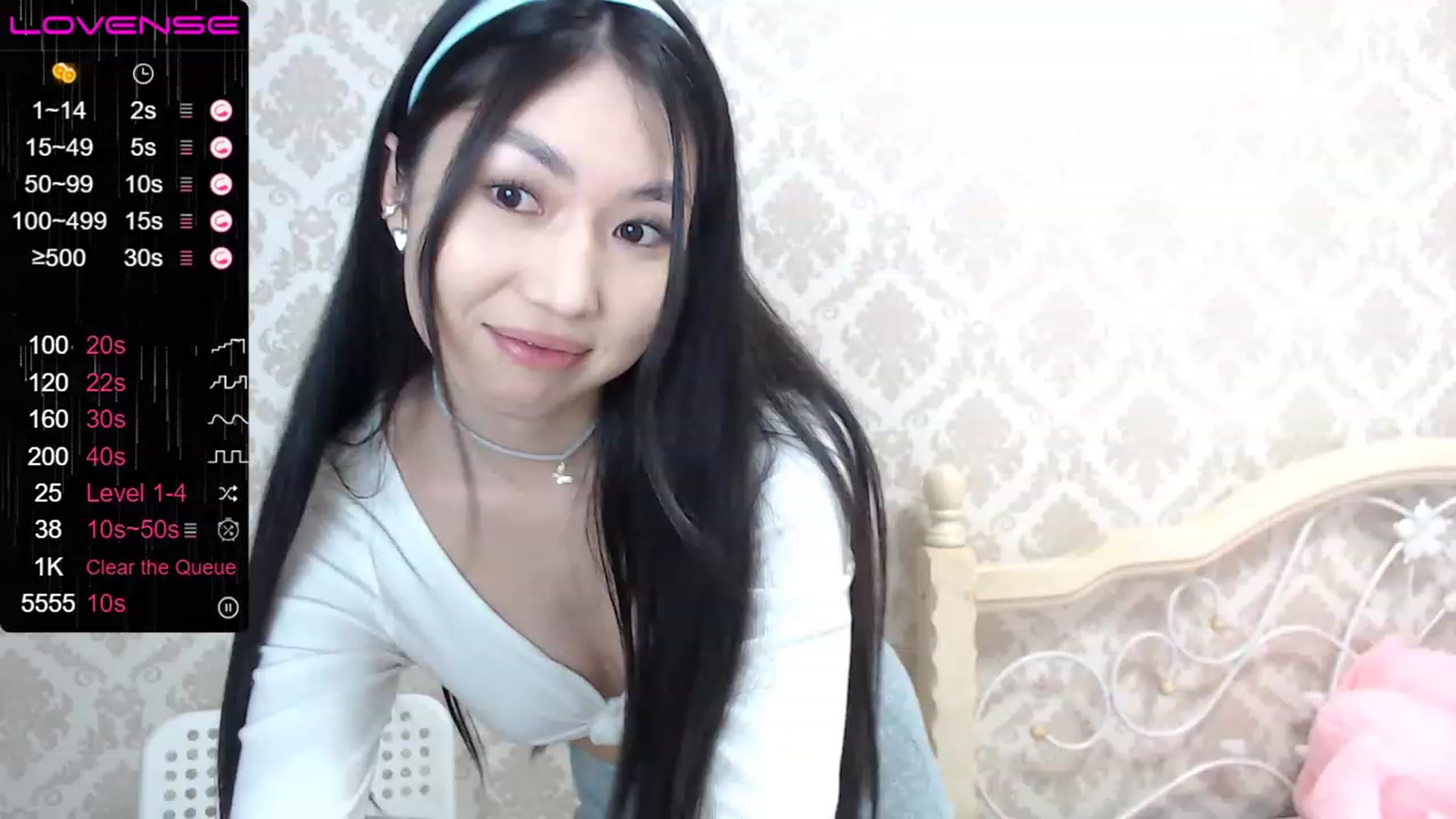 Gallery image thumbnail from blackfoxi's myfreecams stream on, 05/05/2023, 12:25 image 16 of 20