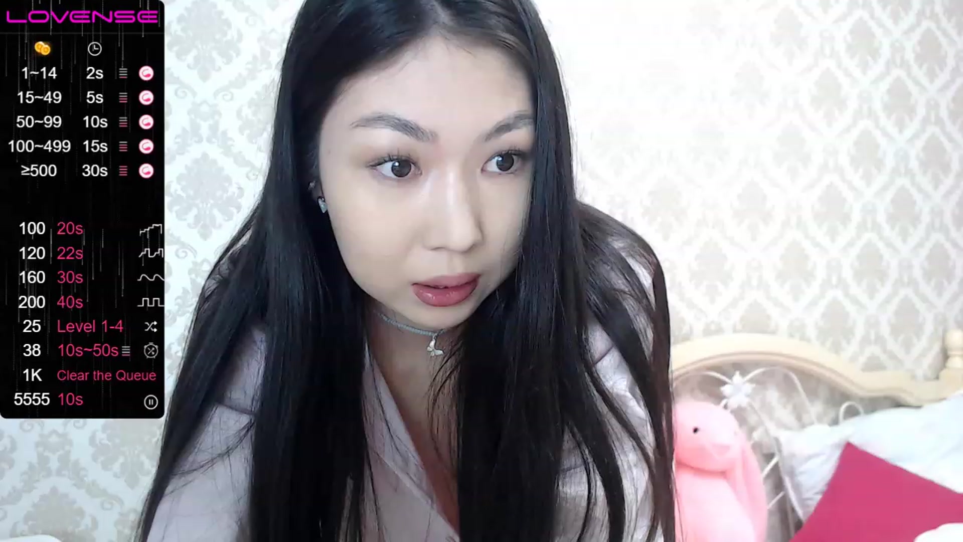 Gallery image thumbnail from blackfoxi's myfreecams stream on, 05/06/2023, 09:56 image 6 of 20