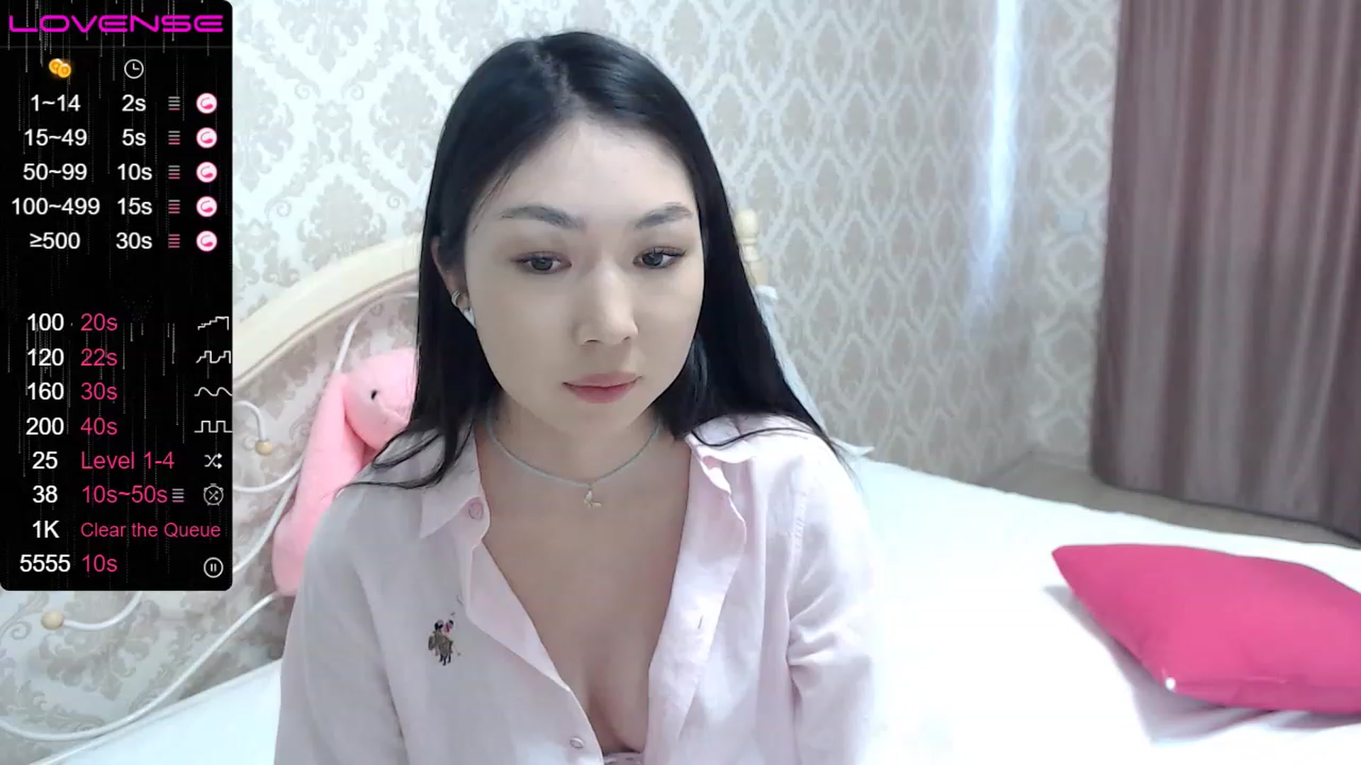 Gallery image thumbnail from blackfoxi's myfreecams stream on, 05/06/2023, 12:36 image 7 of 20