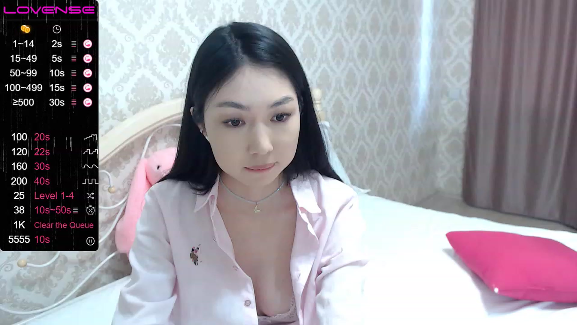 Gallery image thumbnail from blackfoxi's myfreecams stream on, 05/06/2023, 12:36 image 9 of 20