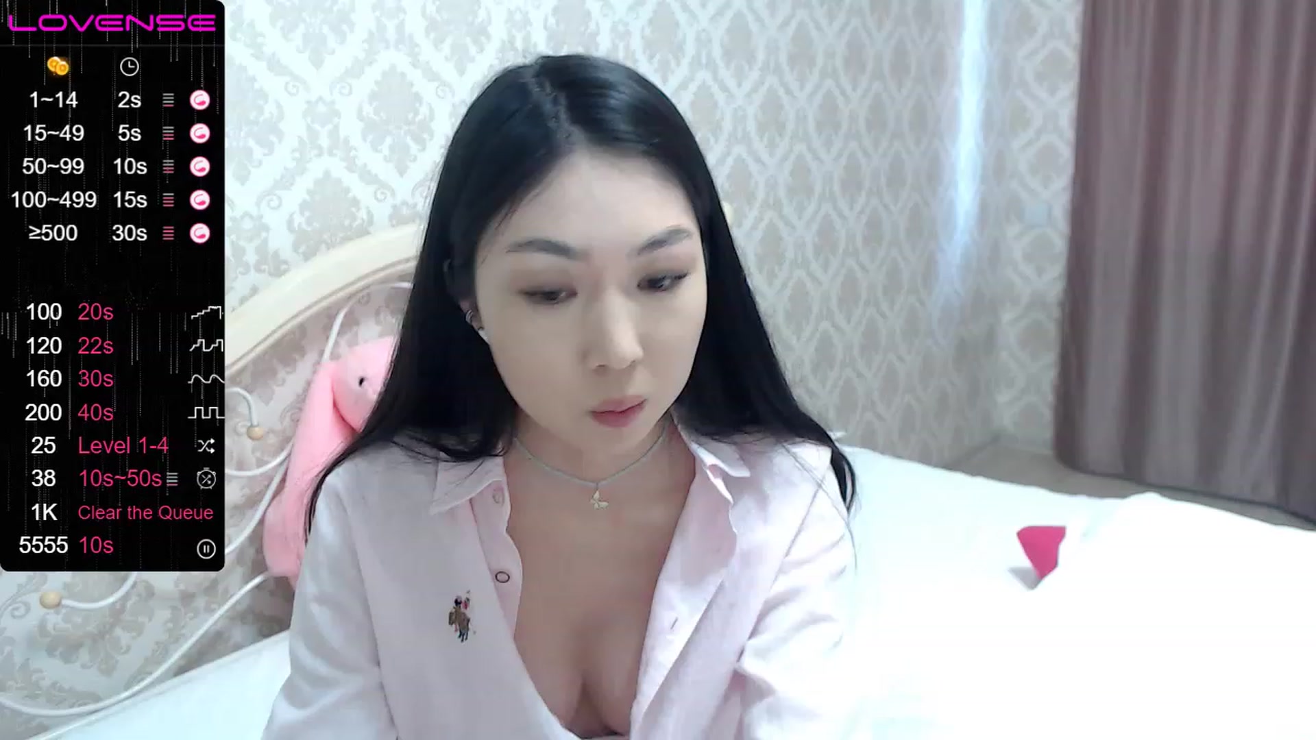 Gallery image thumbnail from blackfoxi's myfreecams stream on, 05/06/2023, 12:36 image 12 of 20