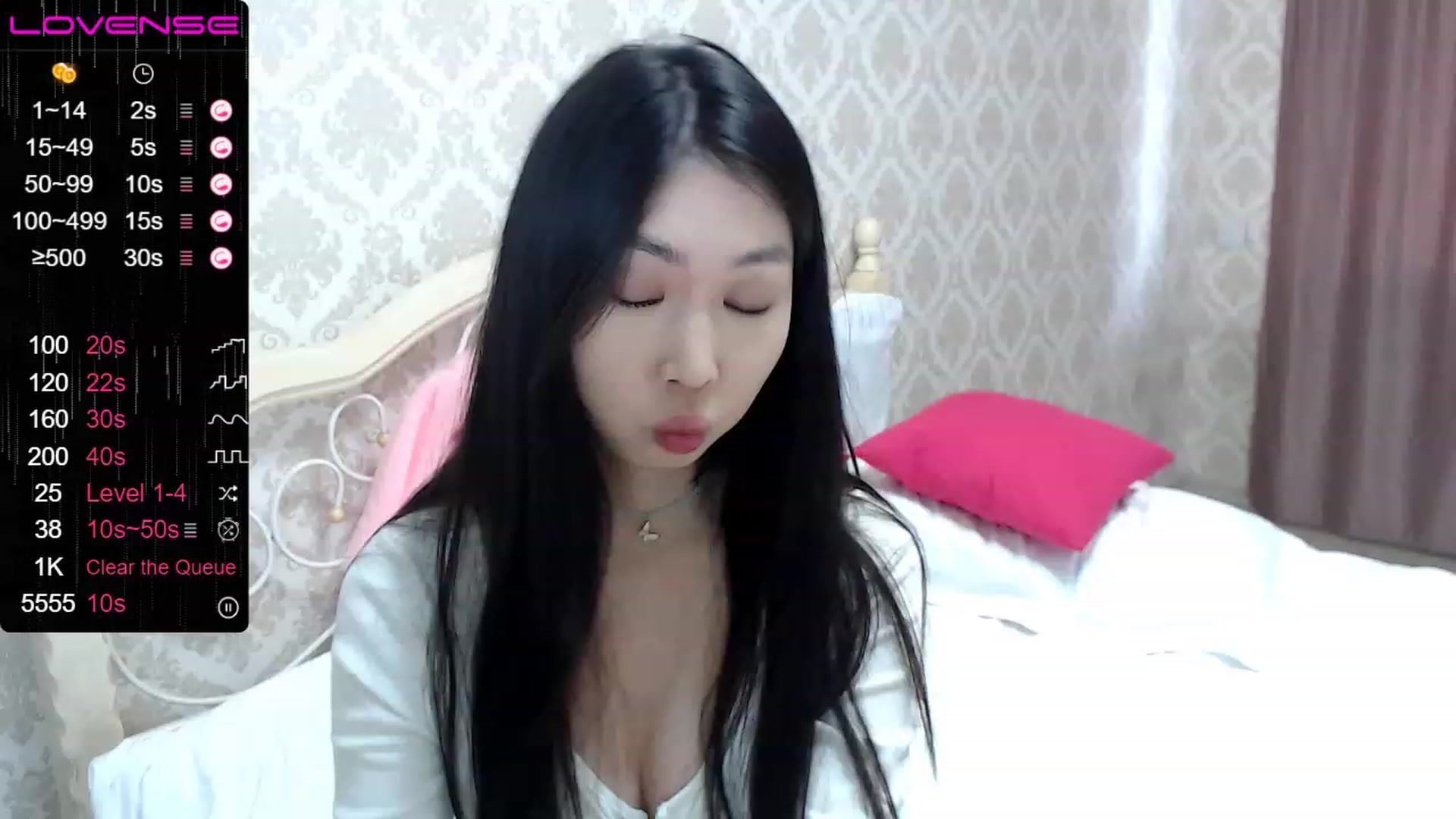 Gallery image thumbnail from blackfoxi's myfreecams stream on, 05/07/2023, 13:12 image 1 of 20