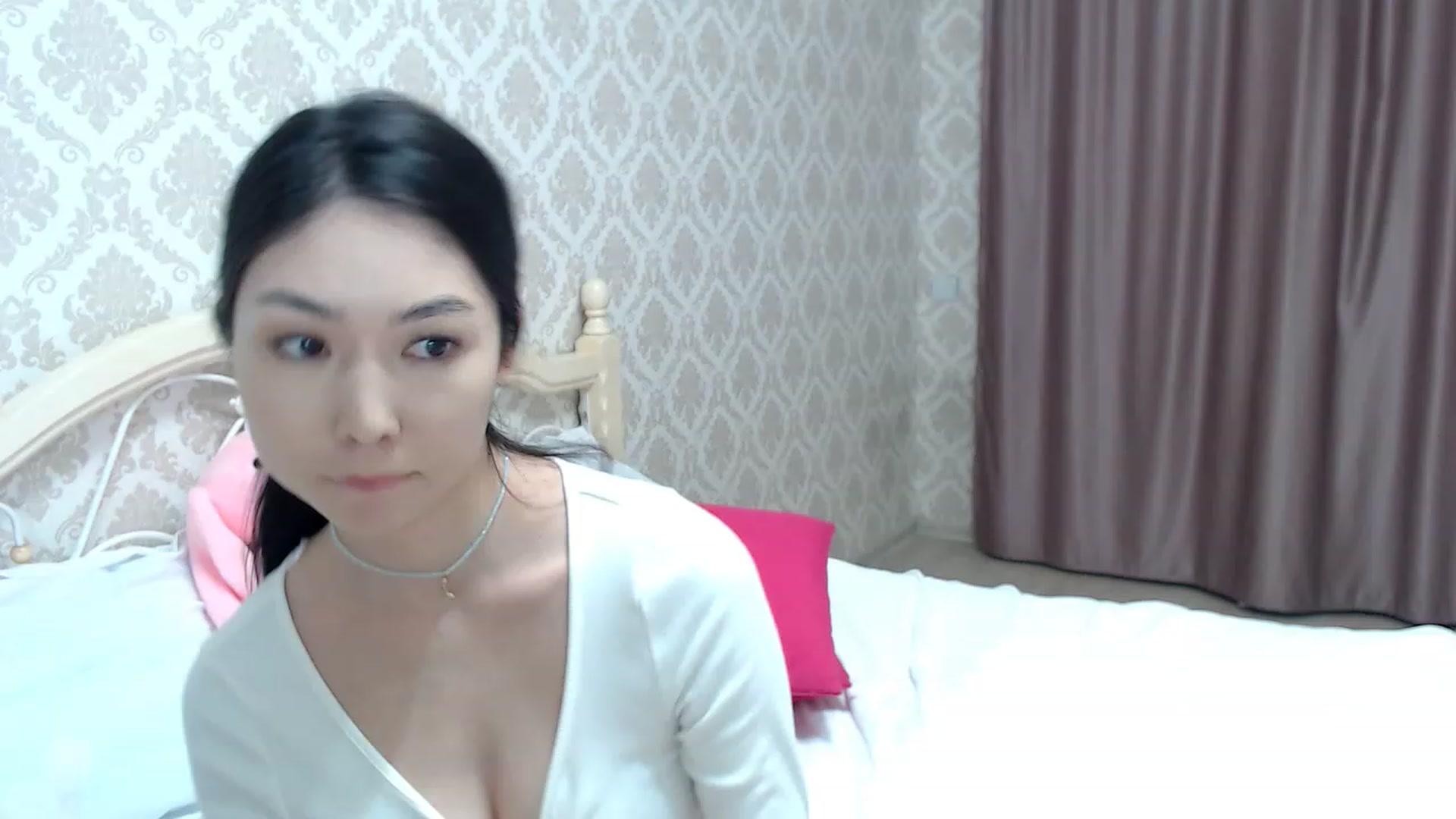 Gallery image thumbnail from blackfoxi's myfreecams stream on, 05/08/2023, 14:36 image 20 of 20