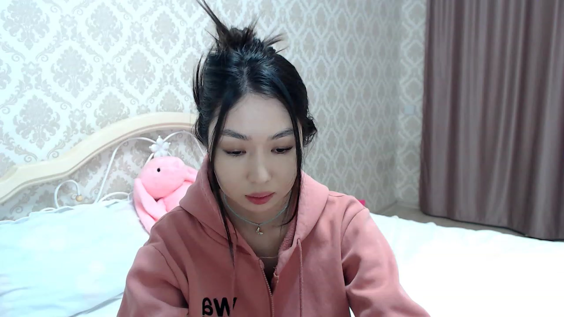 Gallery image thumbnail from blackfoxi's myfreecams stream on, 05/08/2023, 15:16 image 9 of 20