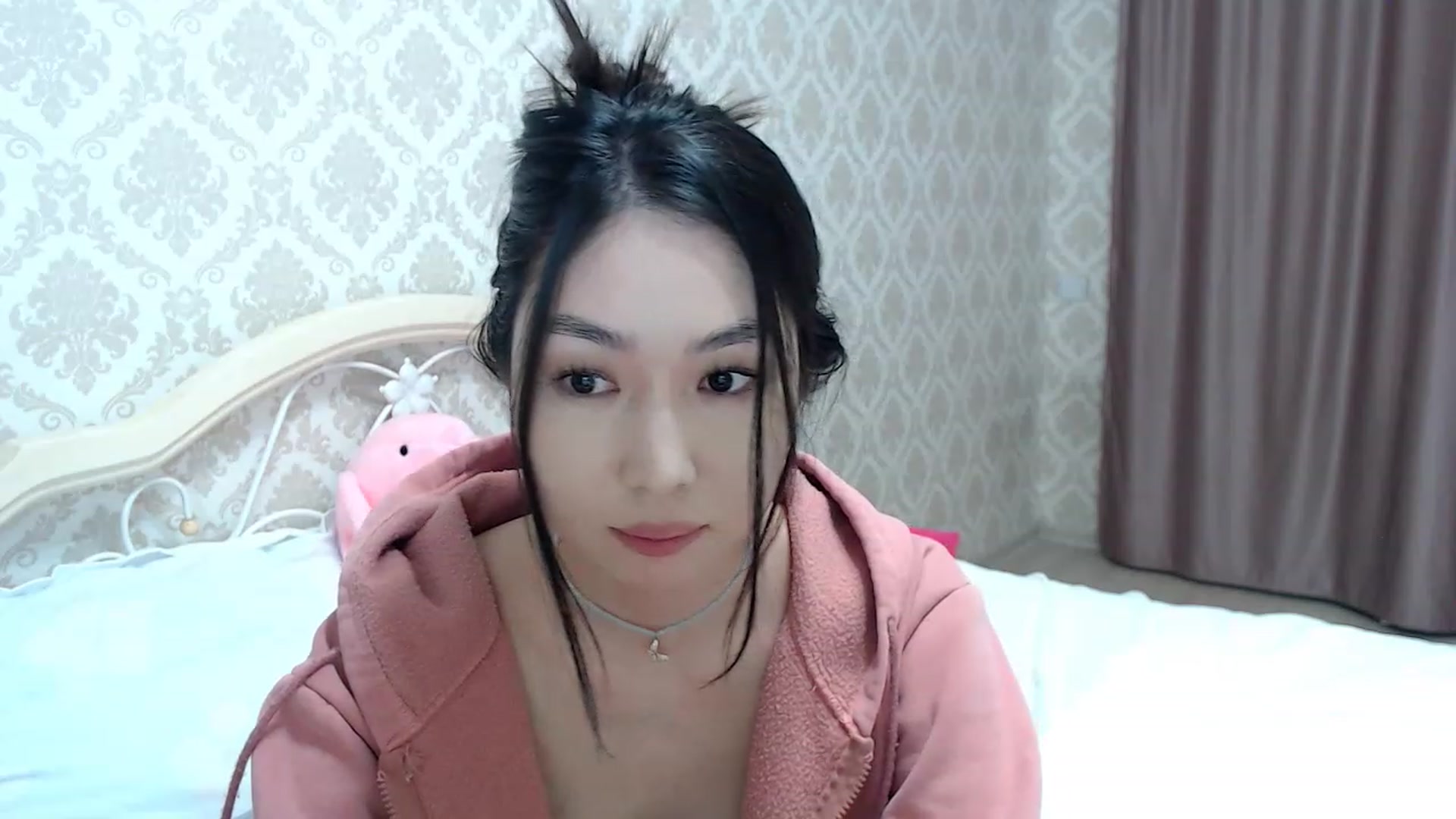 Gallery image thumbnail from blackfoxi's myfreecams stream on, 05/08/2023, 15:16 image 7 of 20
