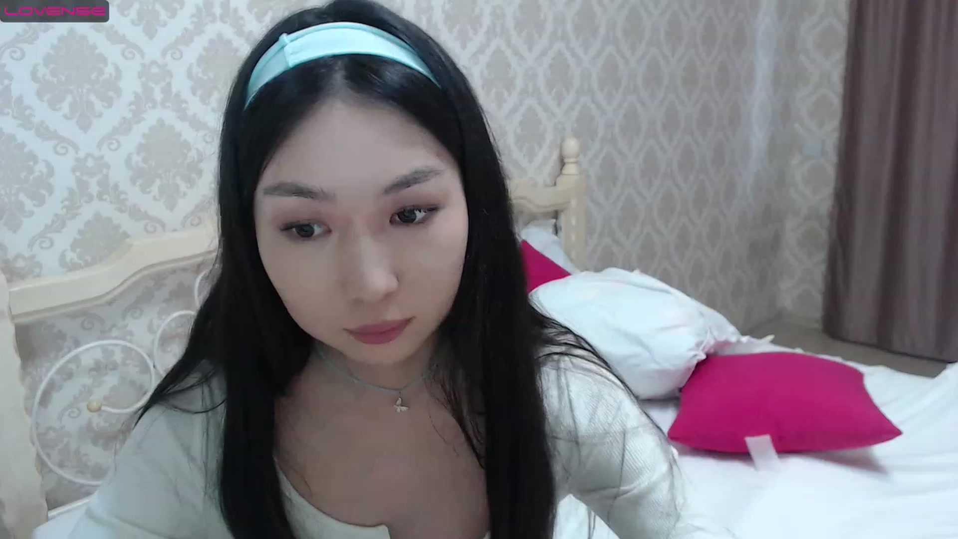 Gallery image thumbnail from blackfoxi's myfreecams stream on, 05/15/2023, 13:55 image 19 of 20