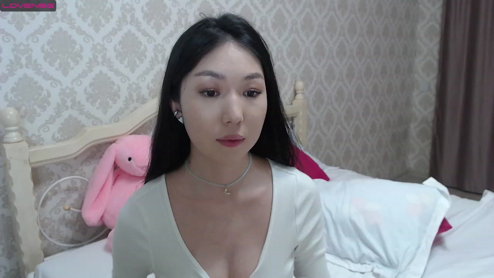 Gallery image thumbnail from blackfoxi's myfreecams stream on, 05/15/2023, 17:17 image 12 of 20