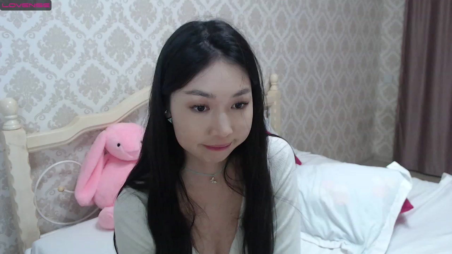 Gallery image thumbnail from blackfoxi's myfreecams stream on, 05/15/2023, 17:17 image 13 of 20