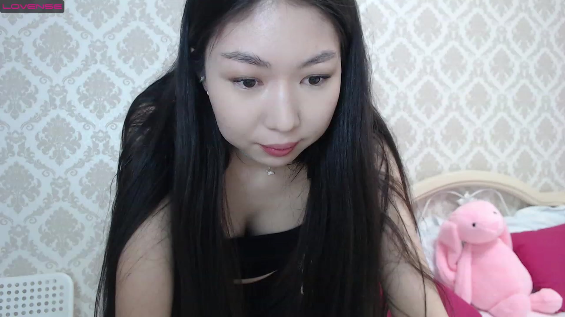 Gallery image thumbnail from blackfoxi's myfreecams stream on, 05/17/2023, 10:28 image 10 of 20