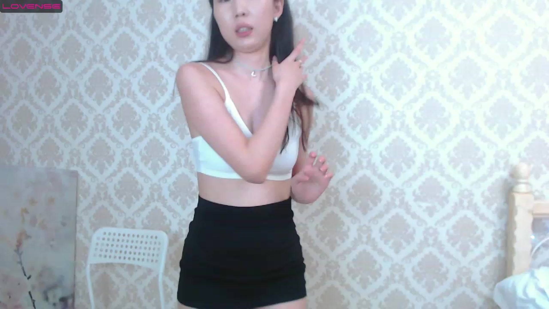 Gallery image thumbnail from blackfoxi's myfreecams stream on, 05/20/2023, 12:16 image 12 of 20