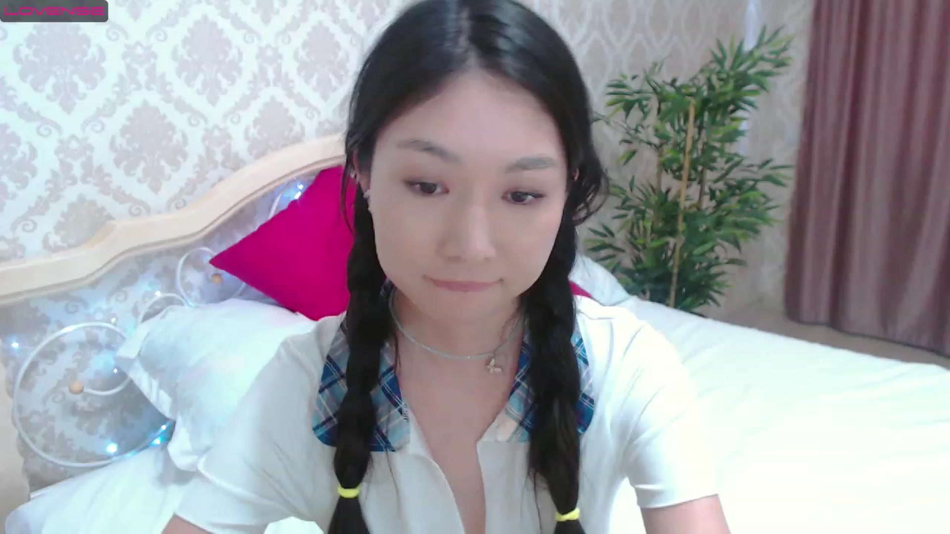 Gallery image thumbnail from blackfoxi's myfreecams stream on, 05/20/2023, 13:20 image 16 of 20