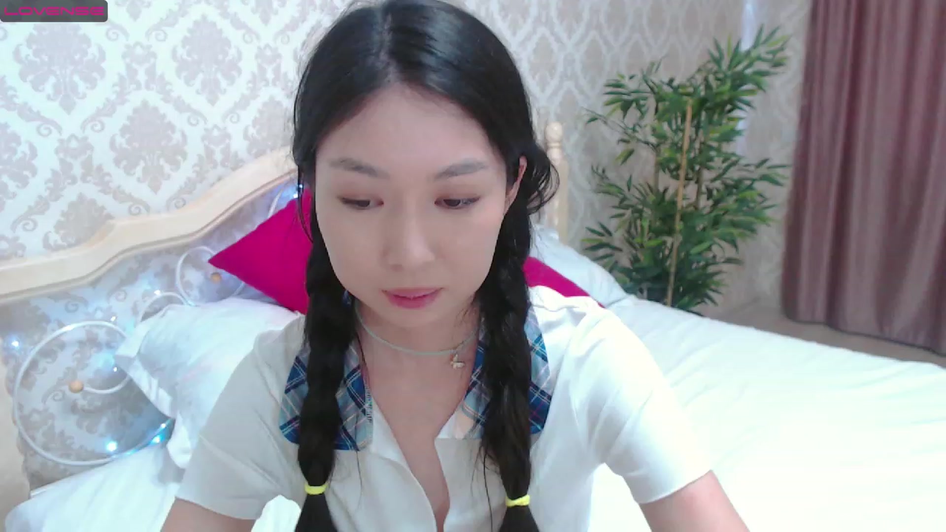 Gallery image thumbnail from blackfoxi's myfreecams stream on, 05/20/2023, 13:20 image 10 of 20