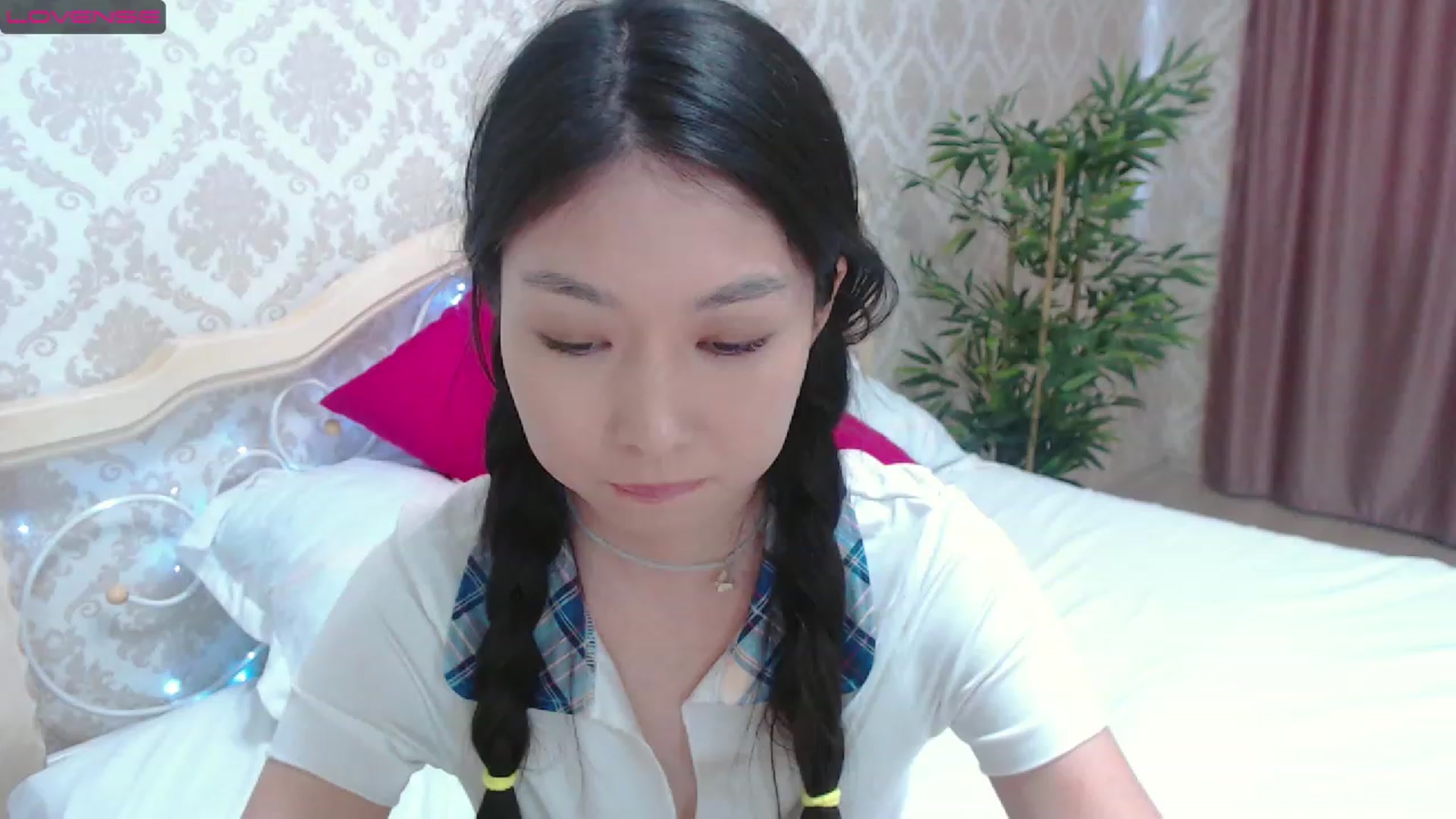 Gallery image thumbnail from blackfoxi's myfreecams stream on, 05/20/2023, 13:20 image 5 of 20