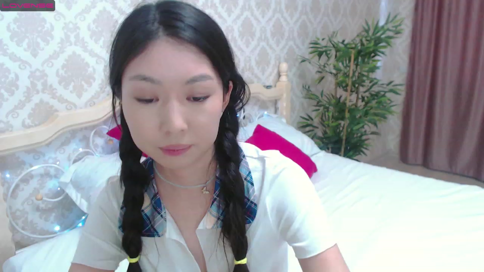 Gallery image thumbnail from blackfoxi's myfreecams stream on, 05/20/2023, 13:20 image 8 of 20