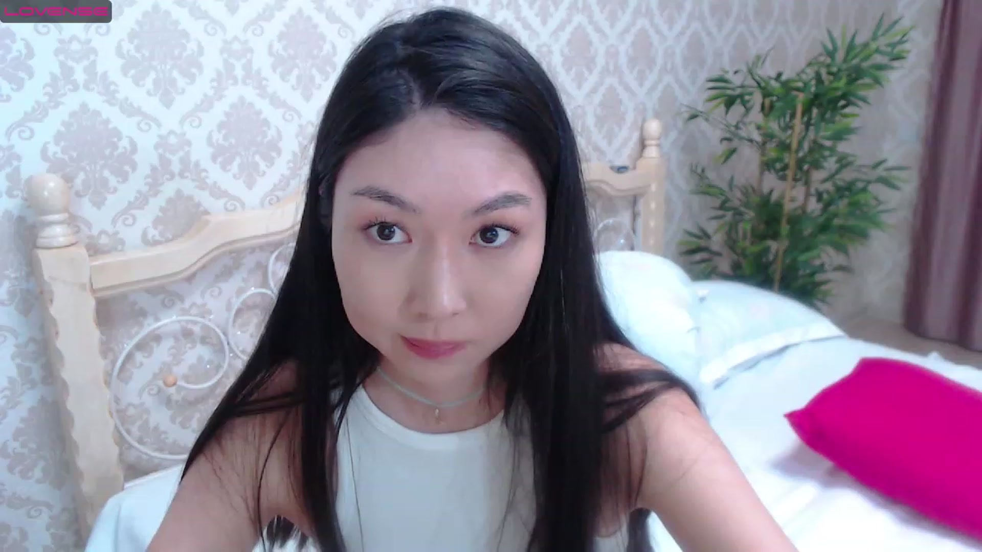 Gallery image thumbnail from blackfoxi's myfreecams stream on, 05/21/2023, 16:20 image 17 of 20